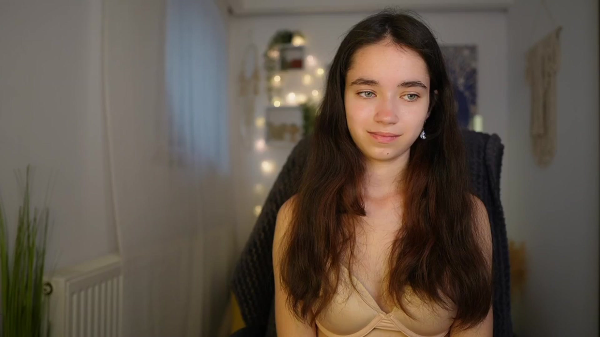 Gallery image thumbnail from Gia_Paige18's myfreecams stream on, 06/08/2024, 09:06 image 19 of 20