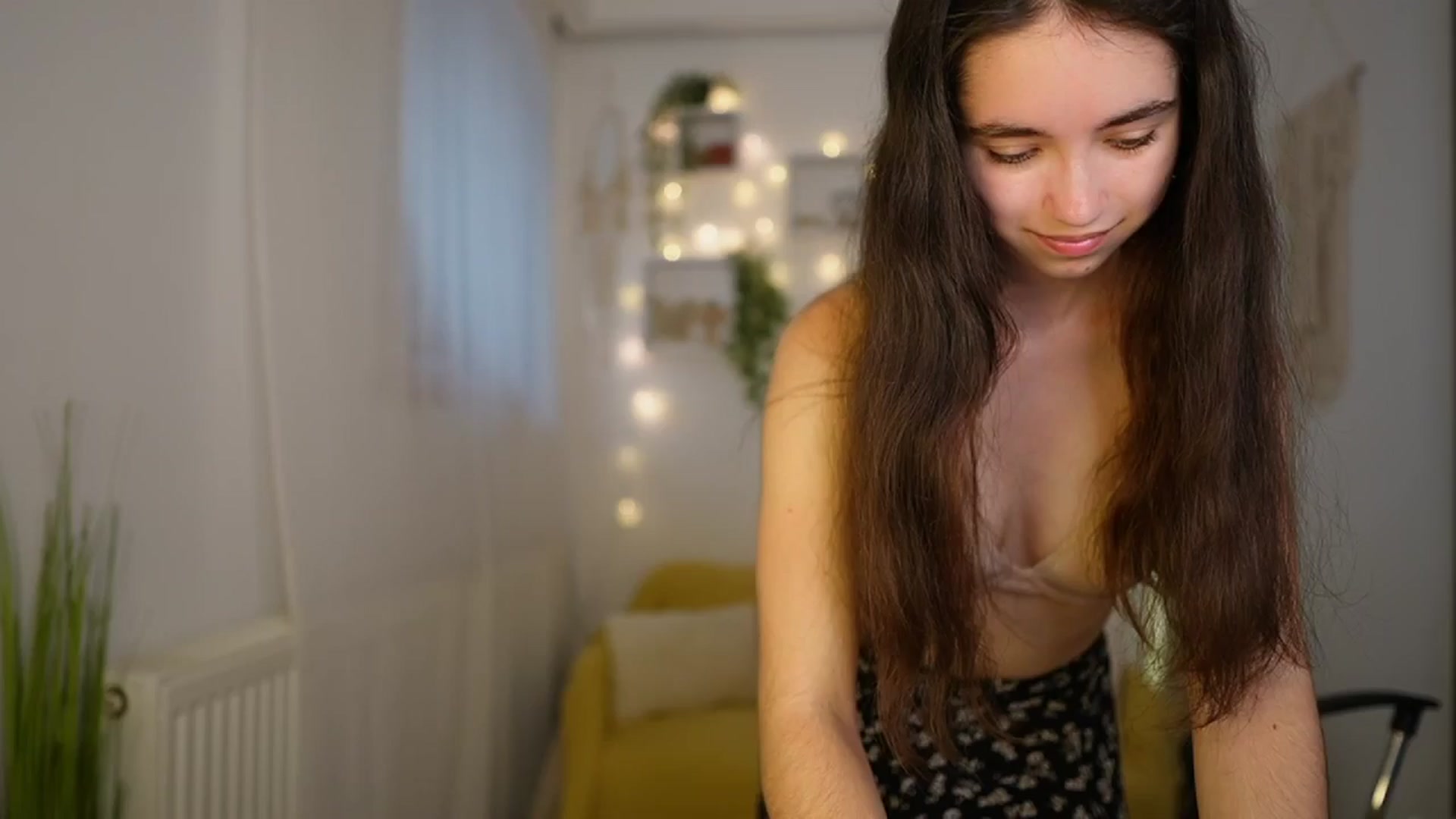 Gallery image thumbnail from Gia_Paige18's myfreecams stream on, 06/08/2024, 09:06 image 17 of 20