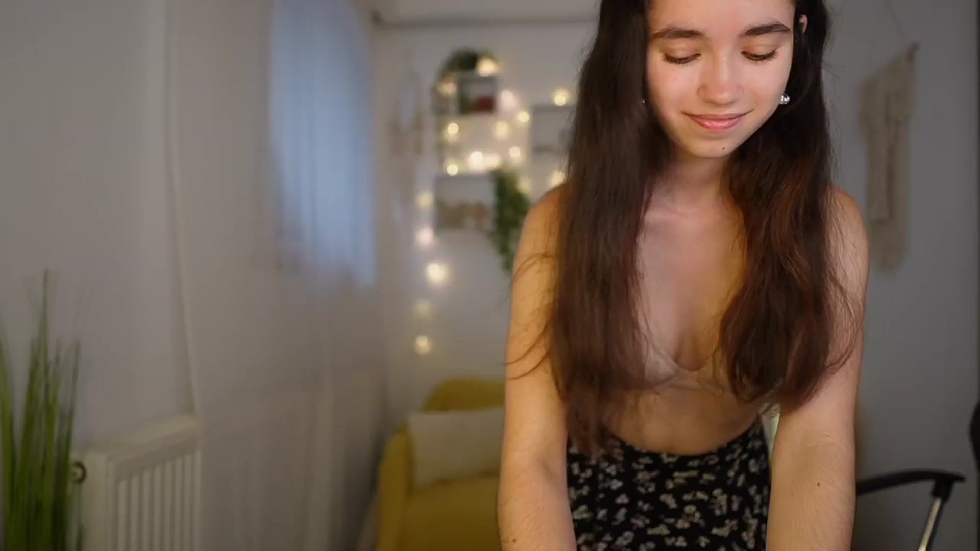 Gallery image thumbnail from Gia_Paige18's myfreecams stream on, 06/08/2024, 11:55 image 16 of 20