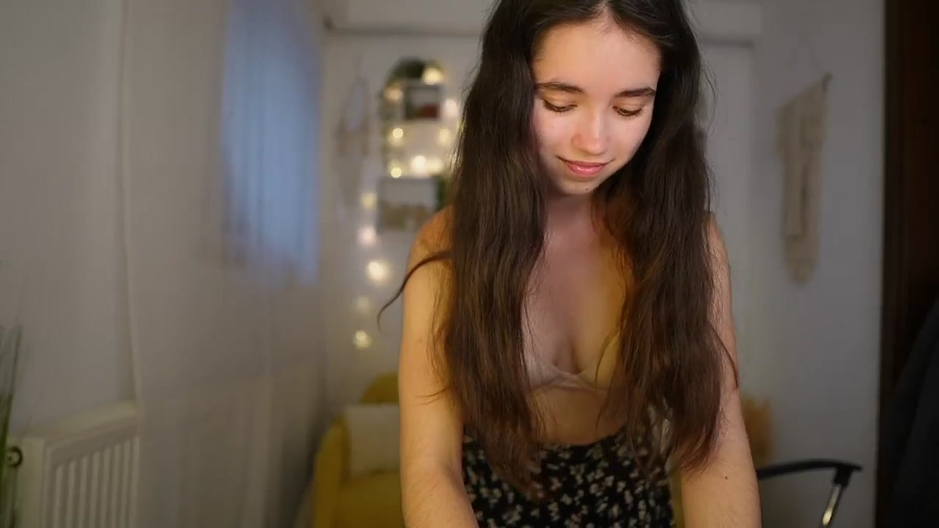 Gallery image thumbnail from Gia_Paige18's myfreecams stream on, 06/08/2024, 17:57 image 6 of 20