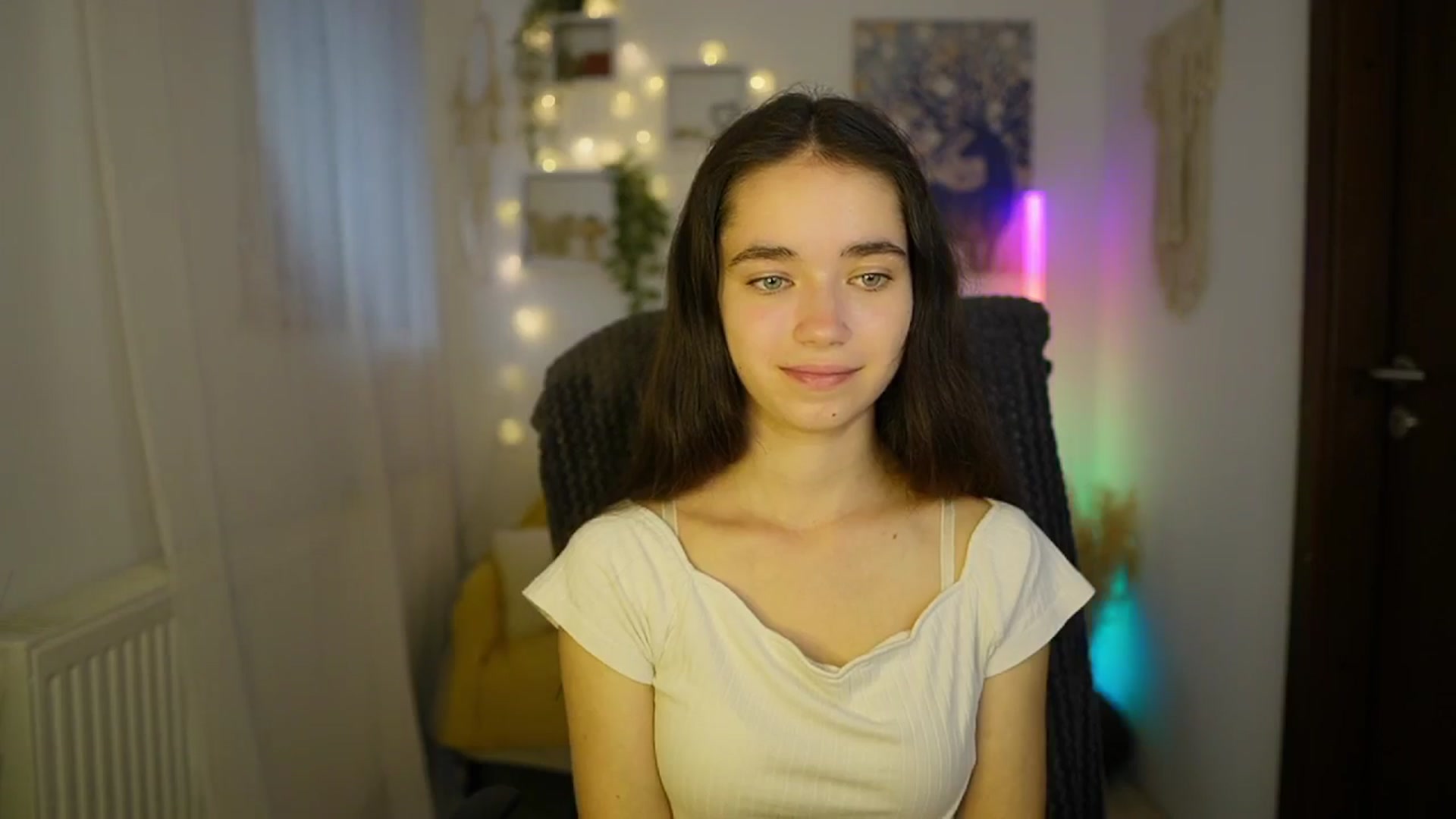 Gallery image thumbnail from Gia_Paige18's myfreecams stream on, 06/12/2024, 09:23 image 15 of 20