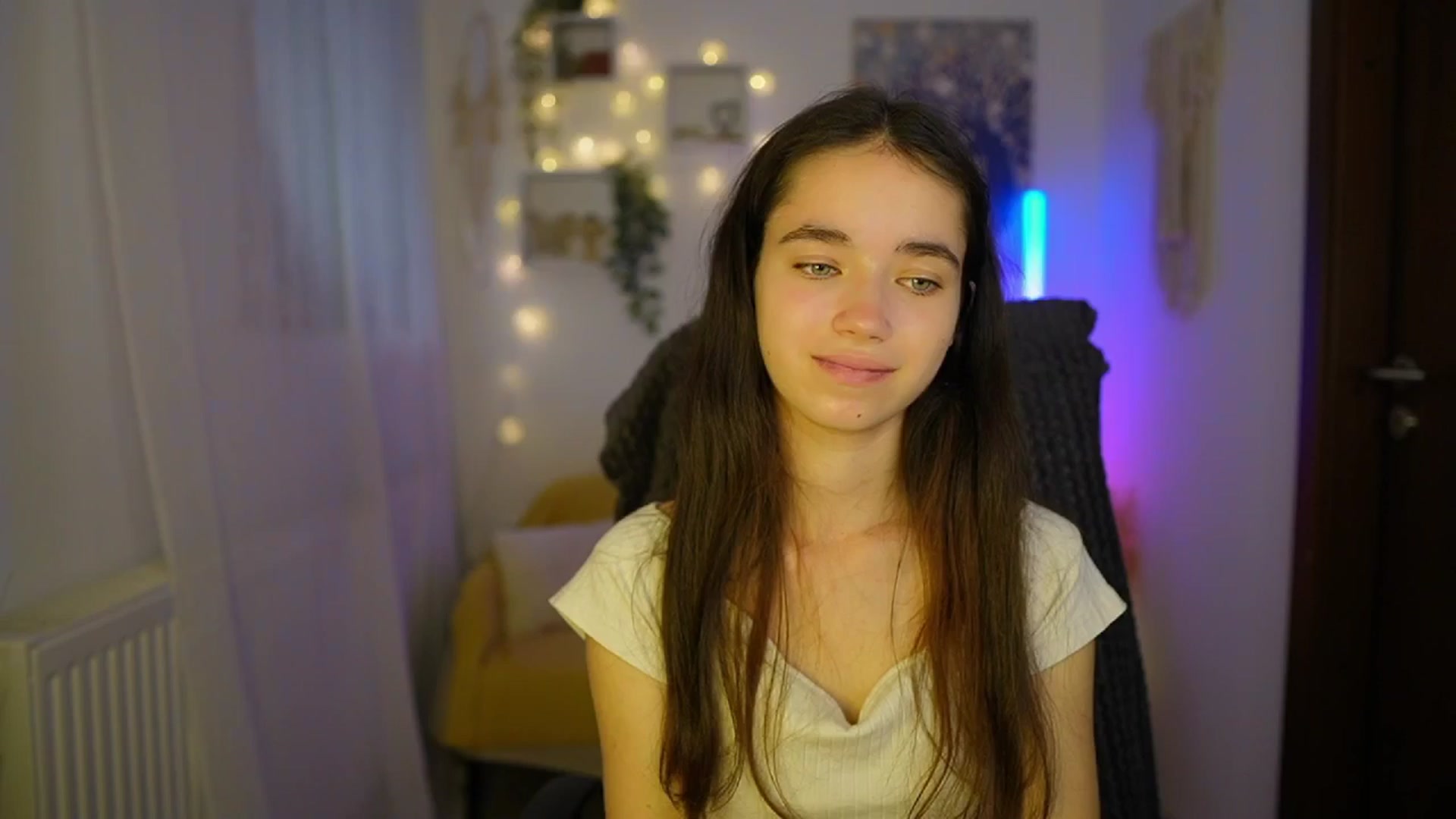Gallery image thumbnail from Gia_Paige18's myfreecams stream on, 06/12/2024, 11:41 image 7 of 20