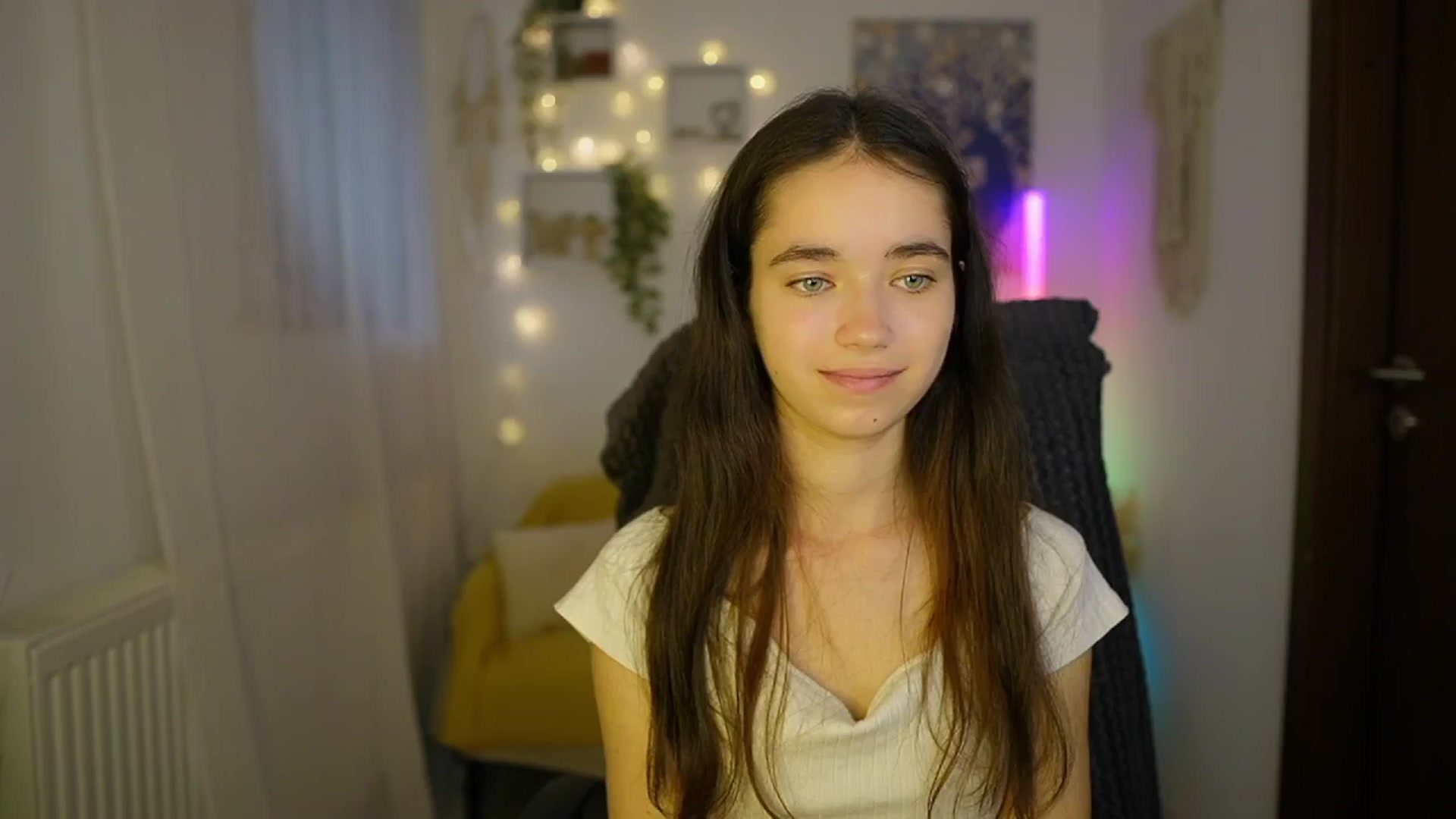 Gallery image thumbnail from Gia_Paige18's myfreecams stream on, 06/12/2024, 11:41 image 14 of 20