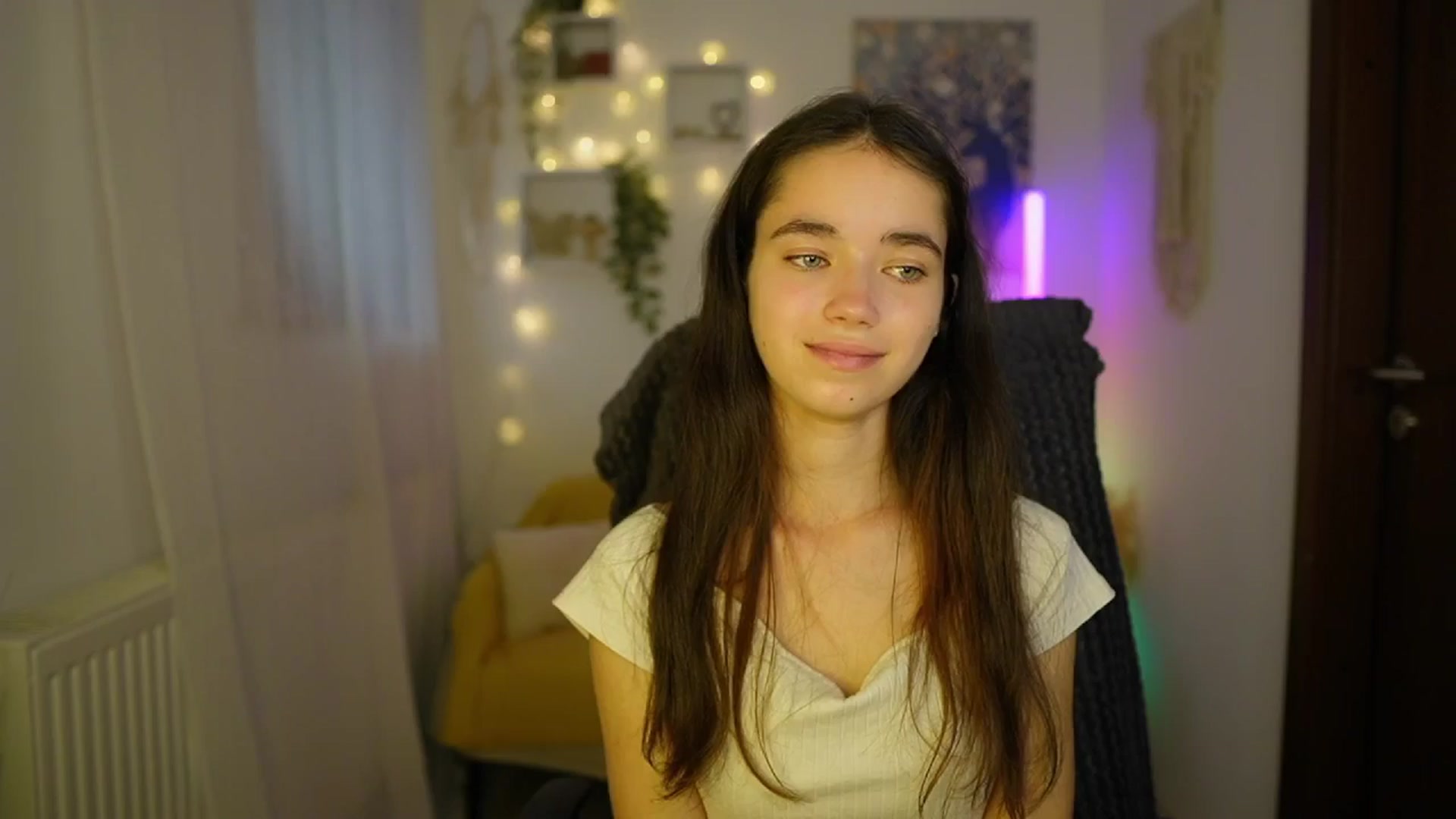 Gallery image thumbnail from Gia_Paige18's myfreecams stream on, 06/12/2024, 11:41 image 19 of 20
