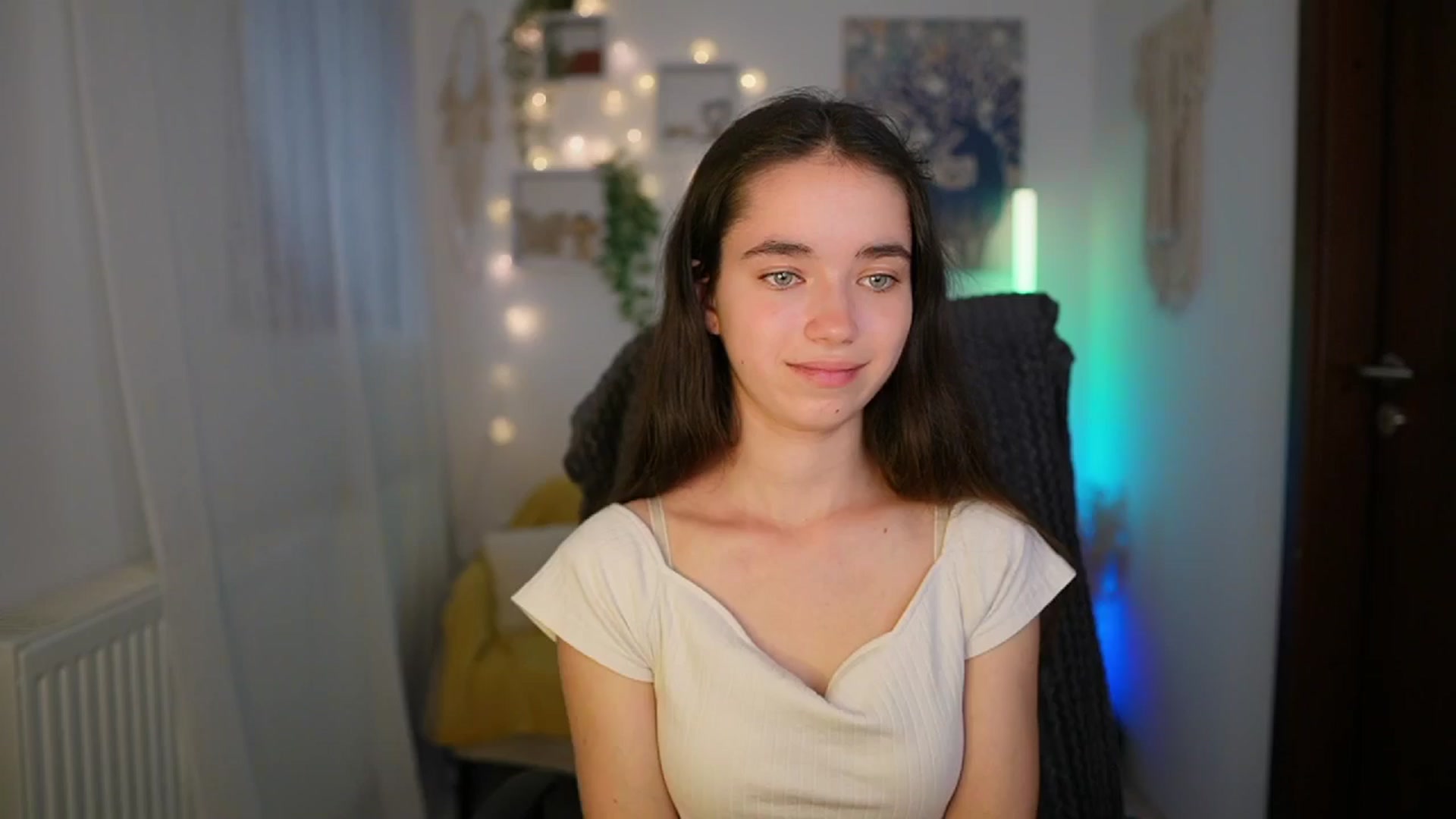 Gallery image thumbnail from Gia_Paige18's myfreecams stream on, 06/12/2024, 12:53 image 19 of 20