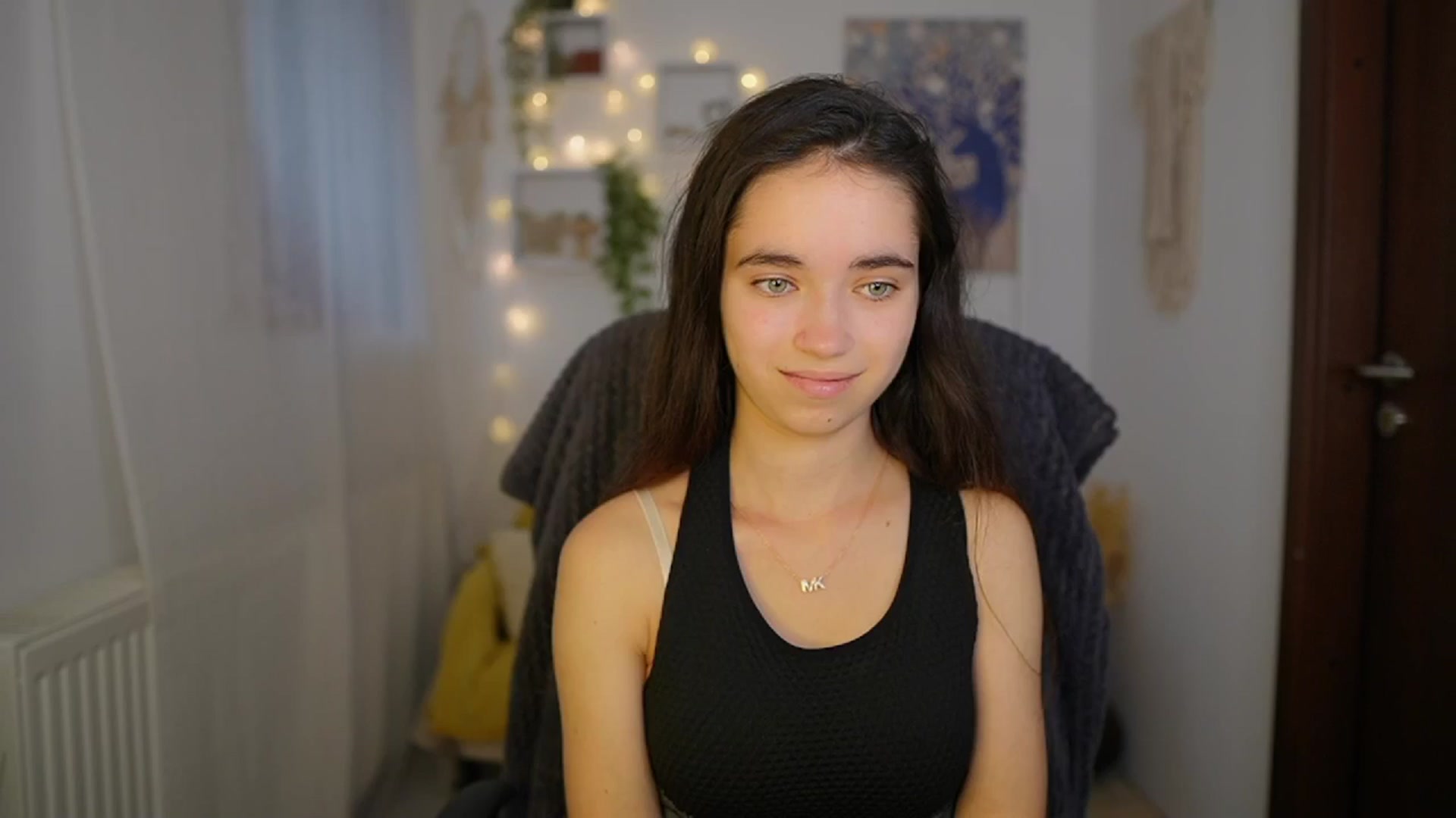 Gallery image thumbnail from Gia_Paige18's myfreecams stream on, 06/13/2024, 10:01 image 19 of 20