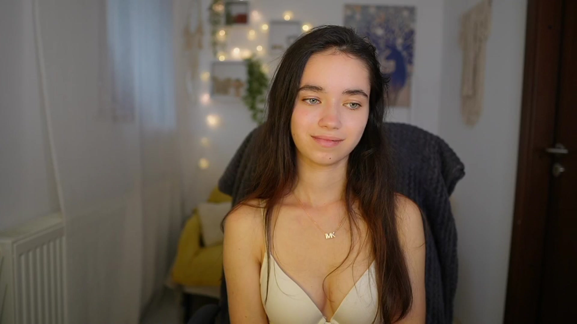 Gallery image thumbnail from Gia_Paige18's myfreecams stream on, 06/13/2024, 12:59 image 5 of 20