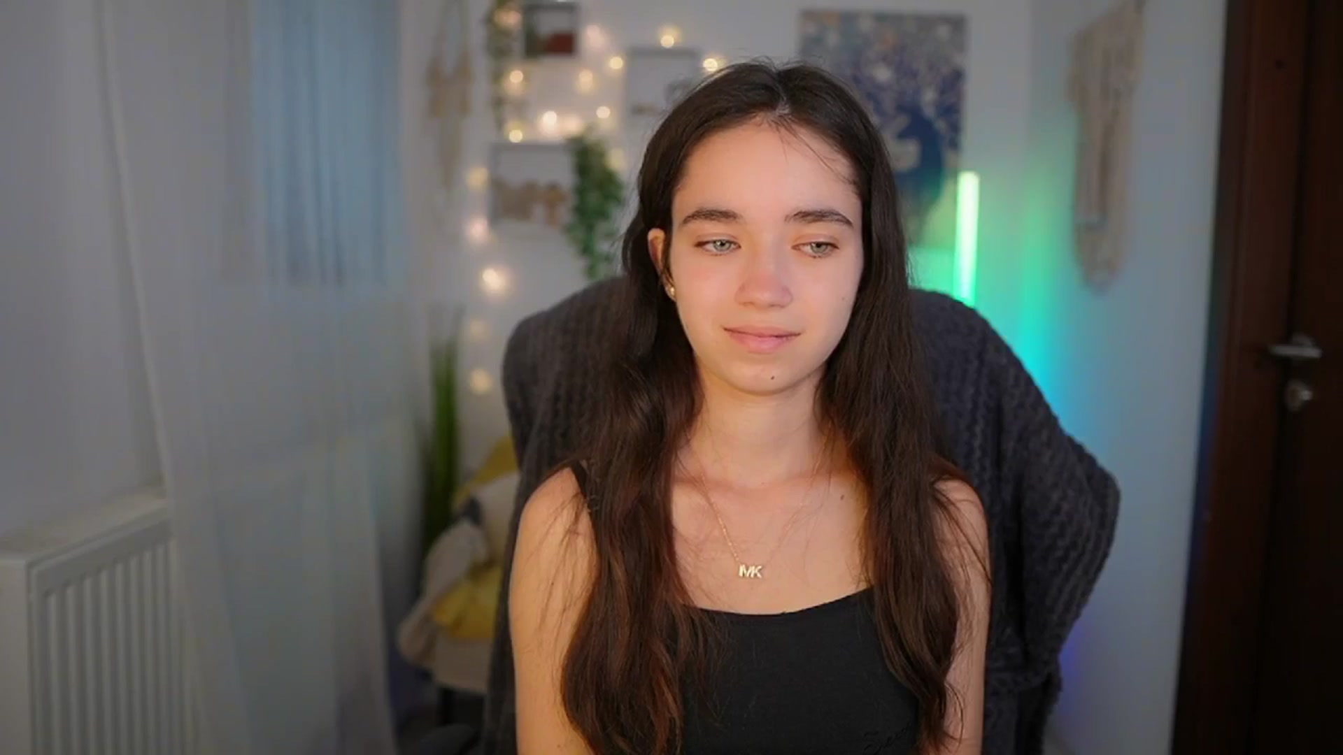 Gallery image thumbnail from Gia_Paige18's myfreecams stream on, 06/14/2024, 08:41 image 10 of 20