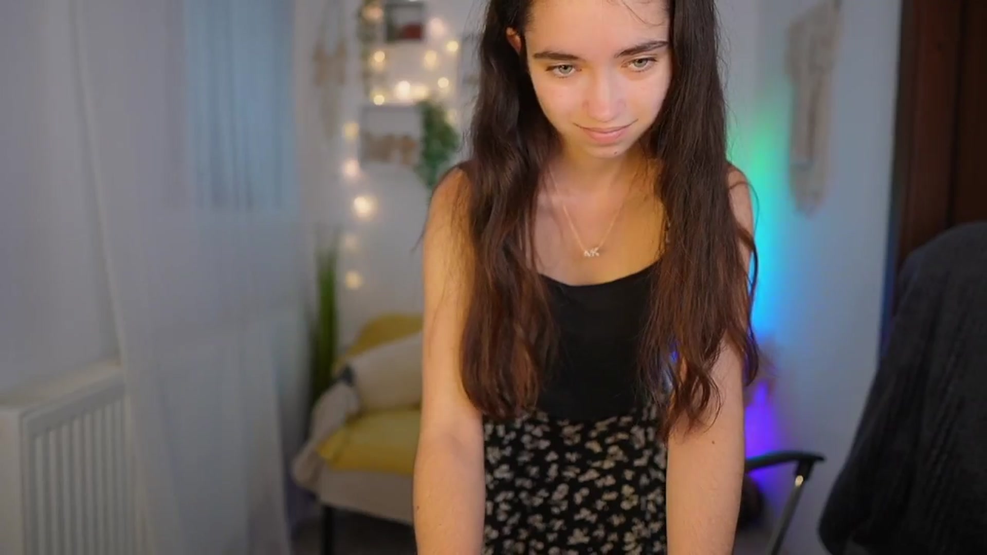 Gallery image thumbnail from Gia_Paige18's myfreecams stream on, 06/14/2024, 08:41 image 13 of 20