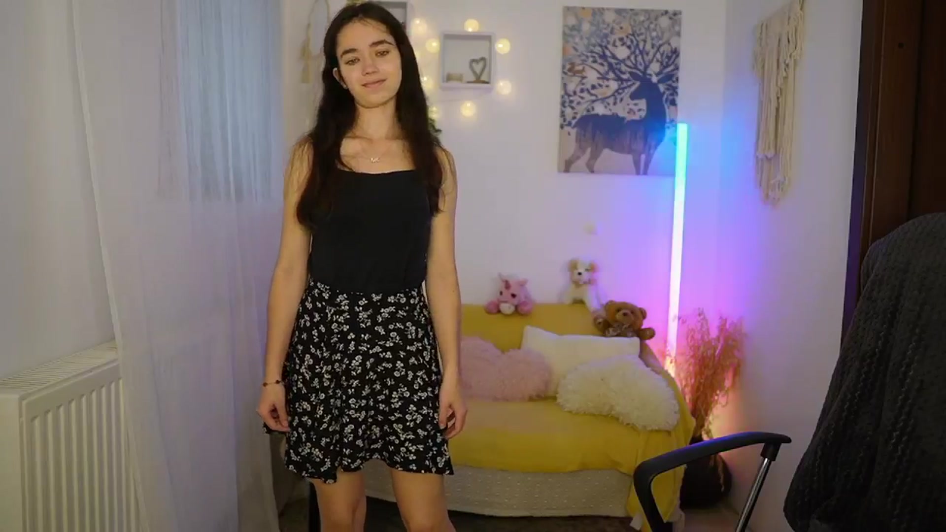 Gallery image thumbnail from Gia_Paige18's myfreecams stream on, 06/14/2024, 08:41 image 12 of 20