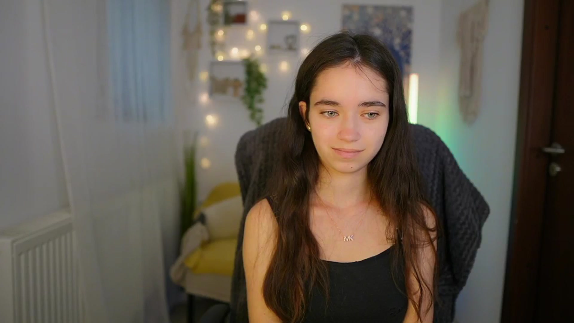 Gallery image thumbnail from Gia_Paige18's myfreecams stream on, 06/14/2024, 08:41 image 17 of 20