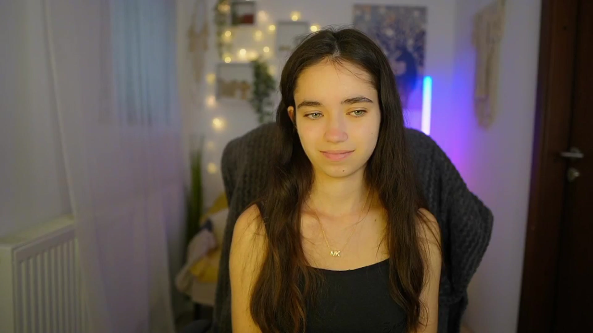 Gallery image thumbnail from Gia_Paige18's myfreecams stream on, 06/14/2024, 08:41 image 5 of 20