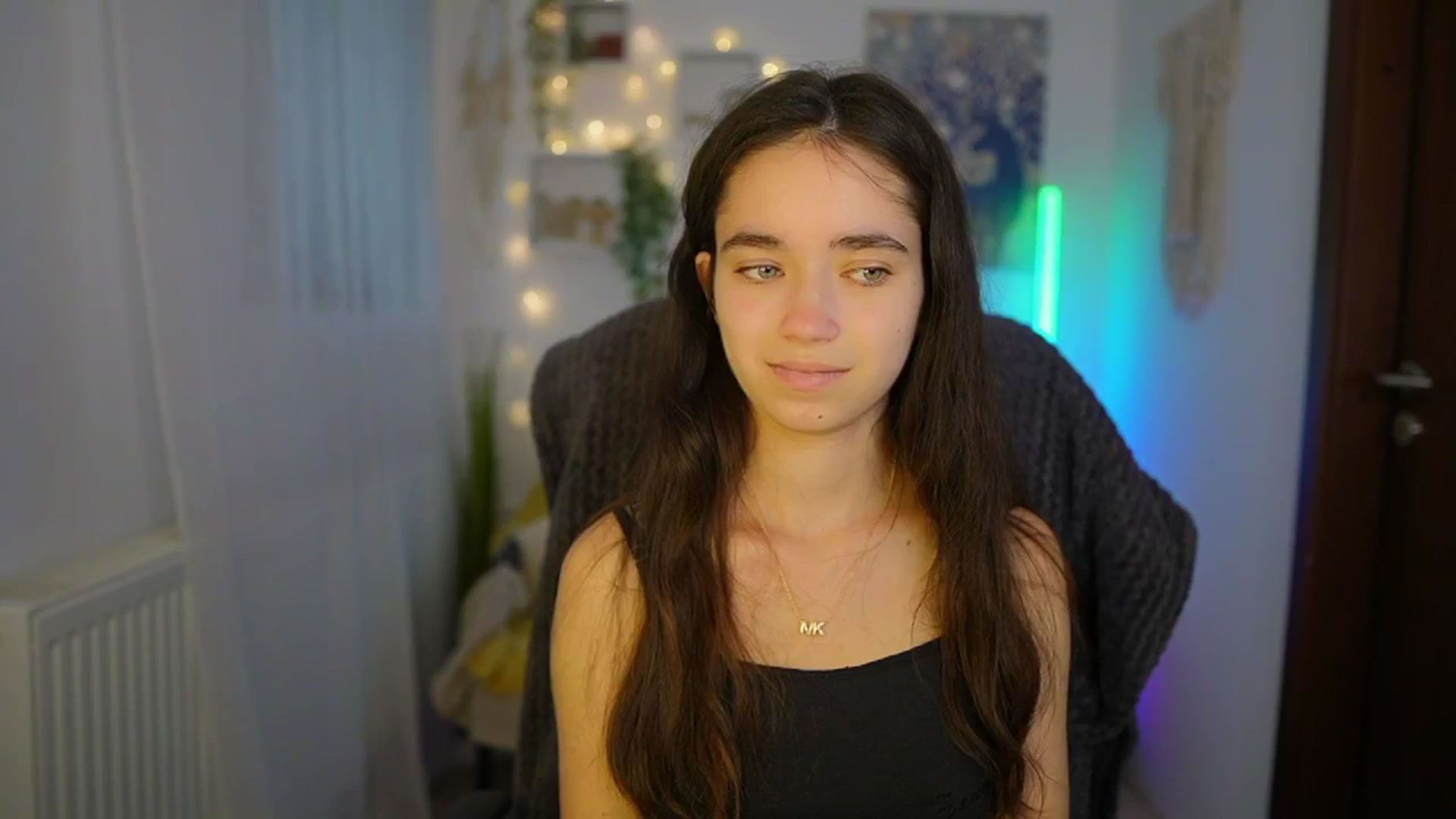 Gallery image thumbnail from Gia_Paige18's myfreecams stream on, 06/14/2024, 08:41 image 3 of 20