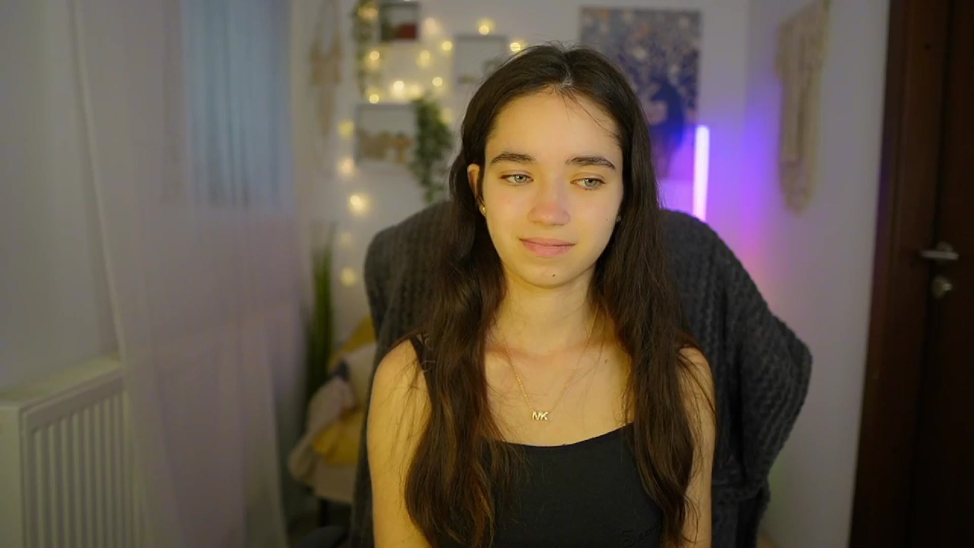 Gallery image thumbnail from Gia_Paige18's myfreecams stream on, 06/14/2024, 08:41 image 8 of 20