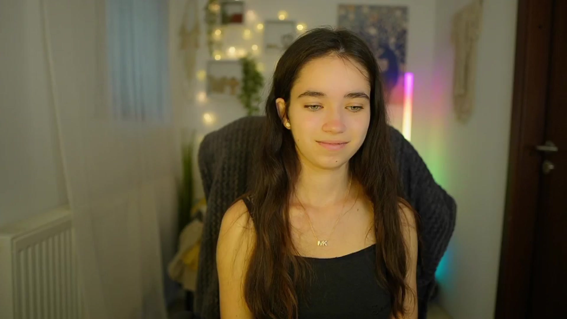 Gallery image thumbnail from Gia_Paige18's myfreecams stream on, 06/14/2024, 08:41 image 1 of 20