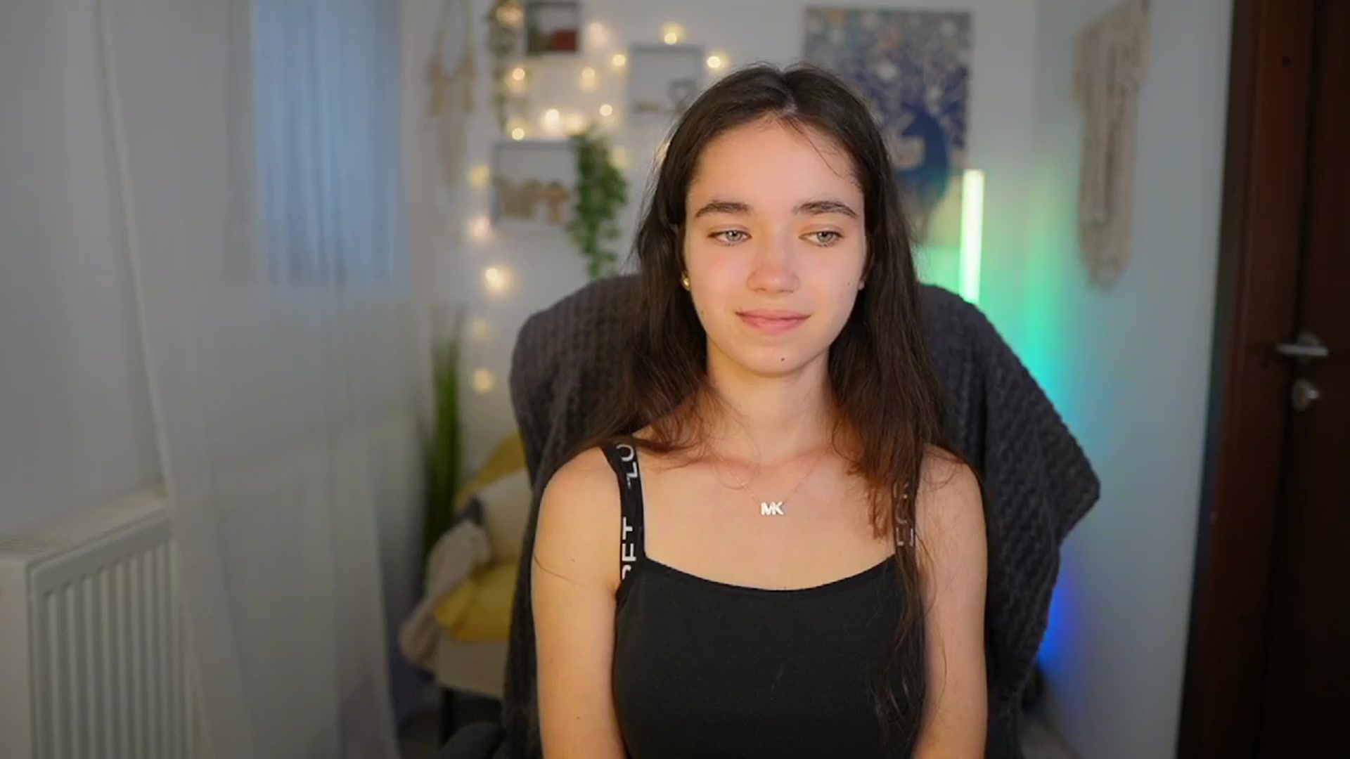 Gallery image thumbnail from Gia_Paige18's myfreecams stream on, 06/14/2024, 11:06 image 12 of 20