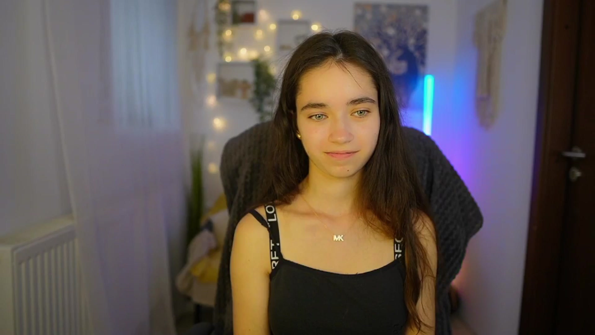 Gallery image thumbnail from Gia_Paige18's myfreecams stream on, 06/14/2024, 12:00 image 14 of 20