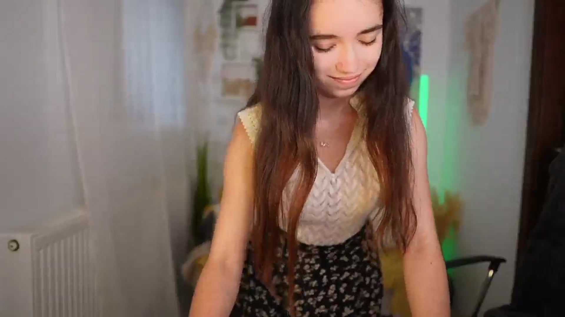Gallery image thumbnail from Gia_Paige18's myfreecams stream on, 06/16/2024, 10:51 image 4 of 20
