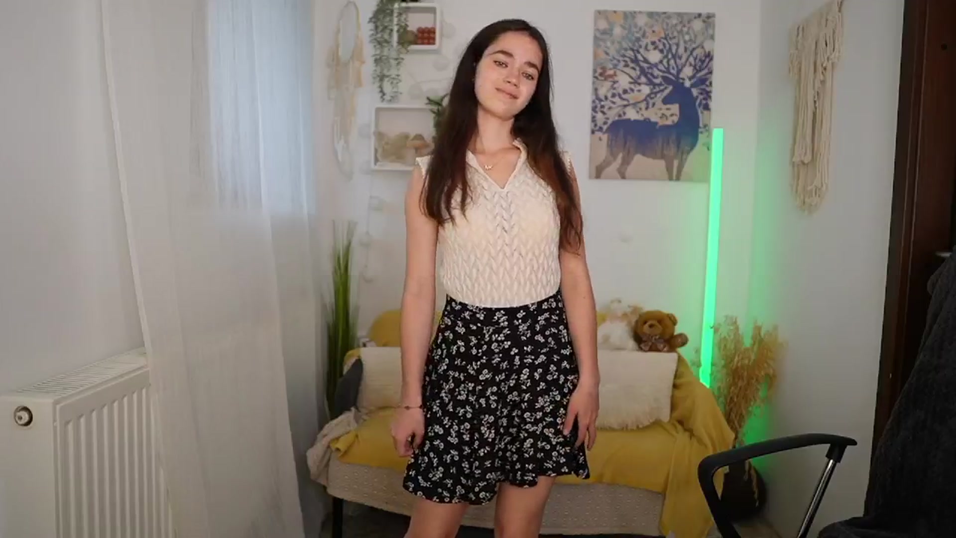 Gallery image thumbnail from Gia_Paige18's myfreecams stream on, 06/16/2024, 10:51 image 5 of 20