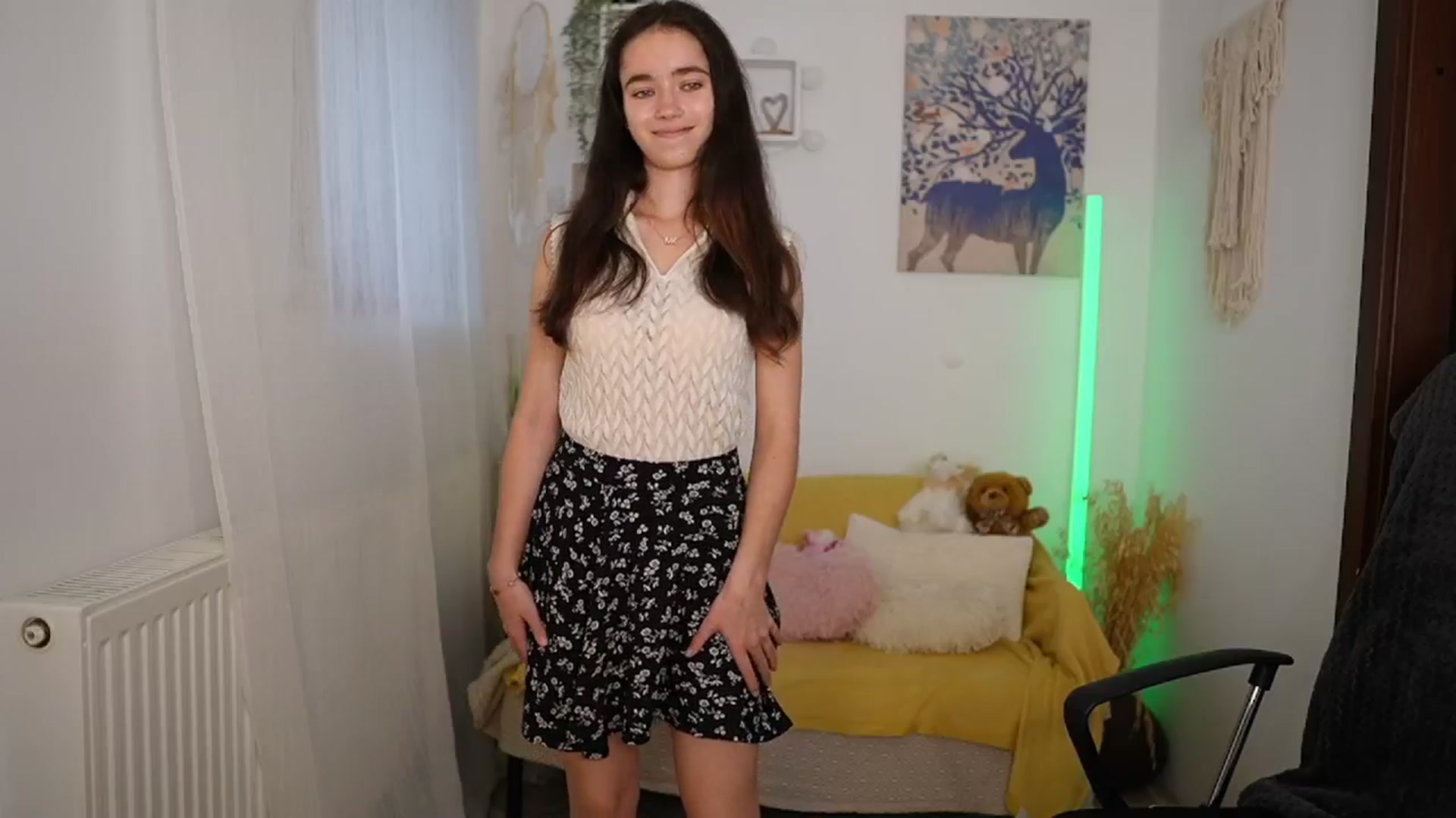 Gallery image thumbnail from Gia_Paige18's myfreecams stream on, 06/16/2024, 12:22 image 7 of 20
