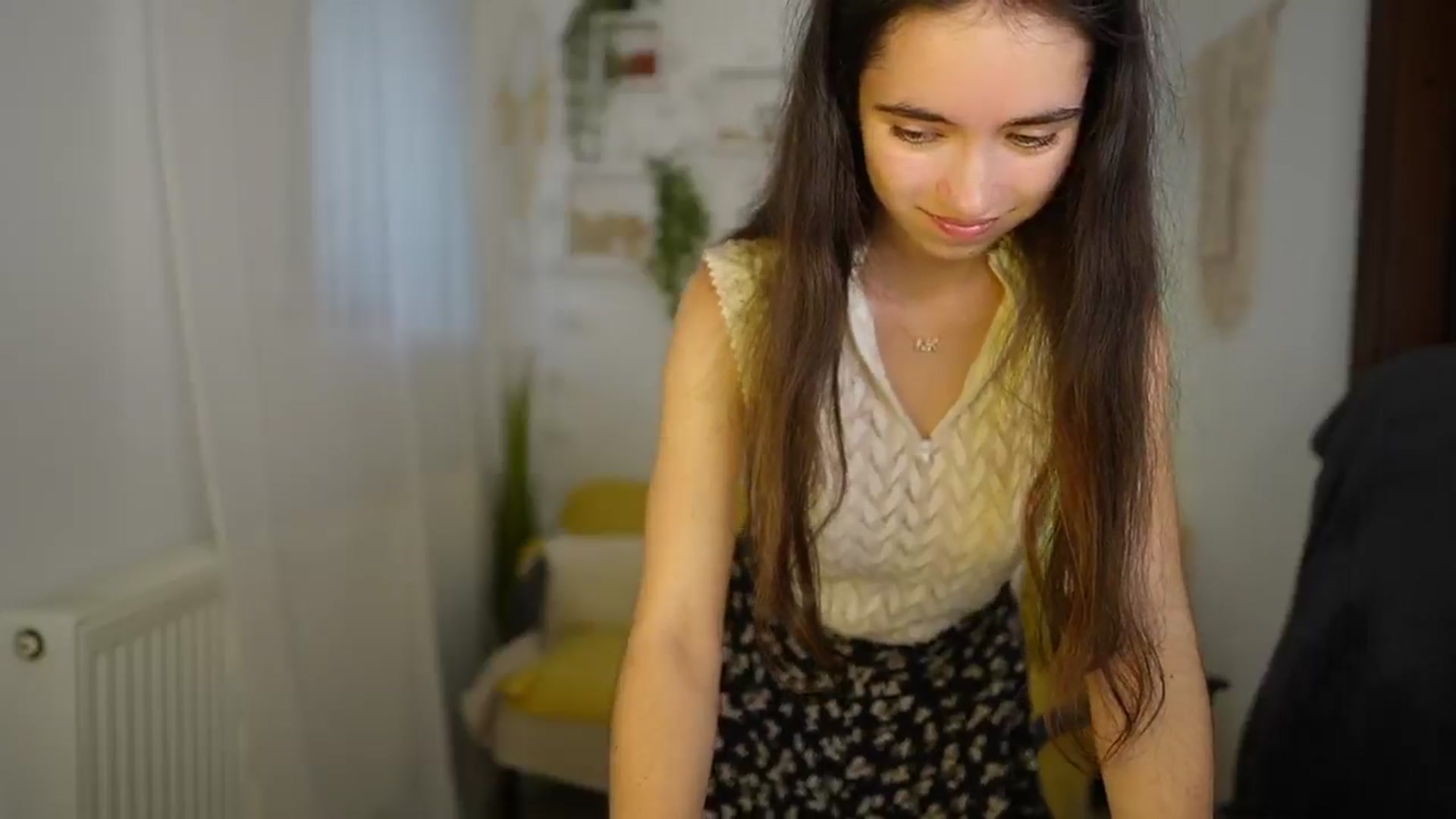 Gallery image thumbnail from Gia_Paige18's myfreecams stream on, 06/16/2024, 13:40 image 4 of 20