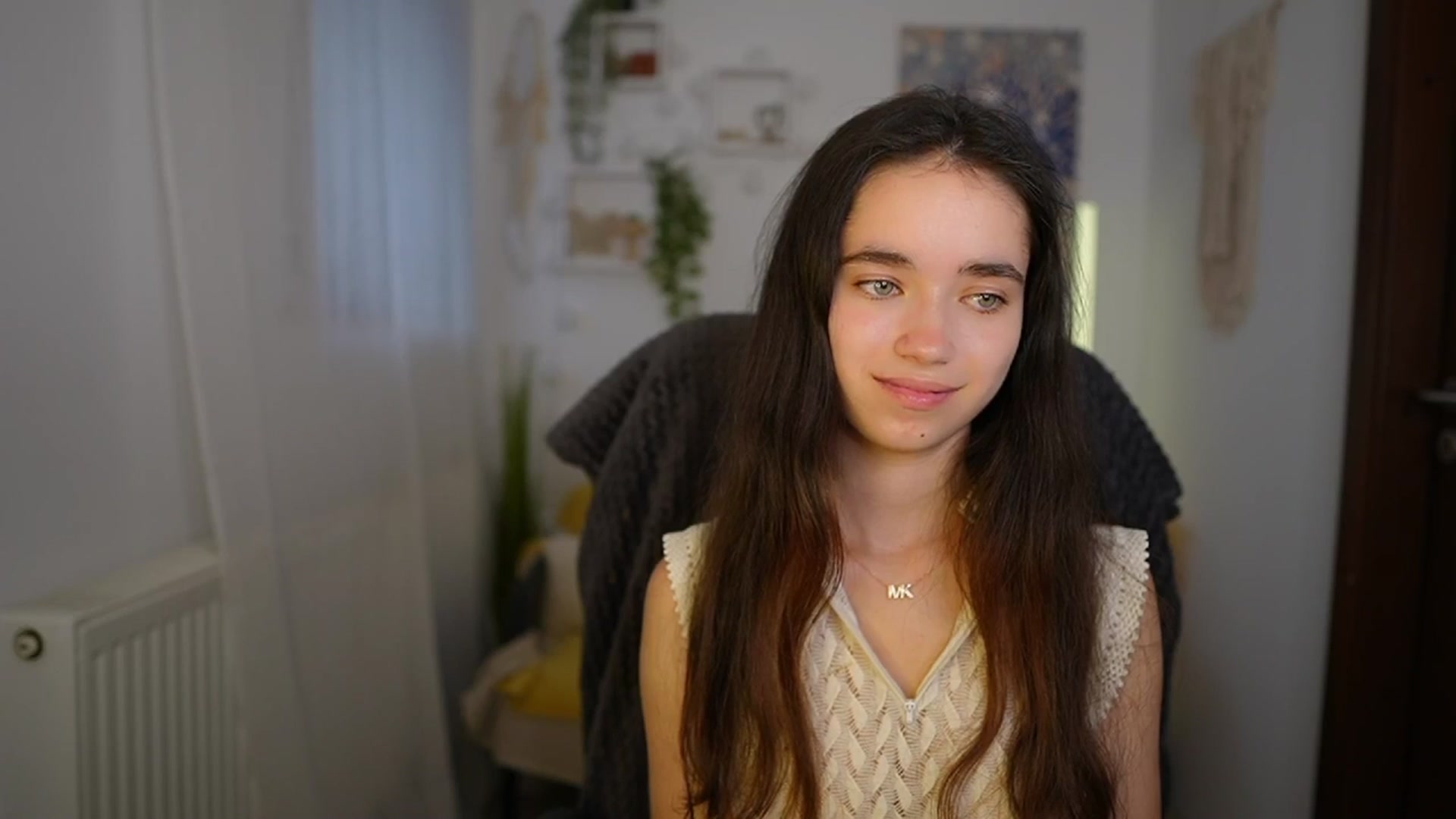 Gallery image thumbnail from Gia_Paige18's myfreecams stream on, 06/16/2024, 13:40 image 14 of 20