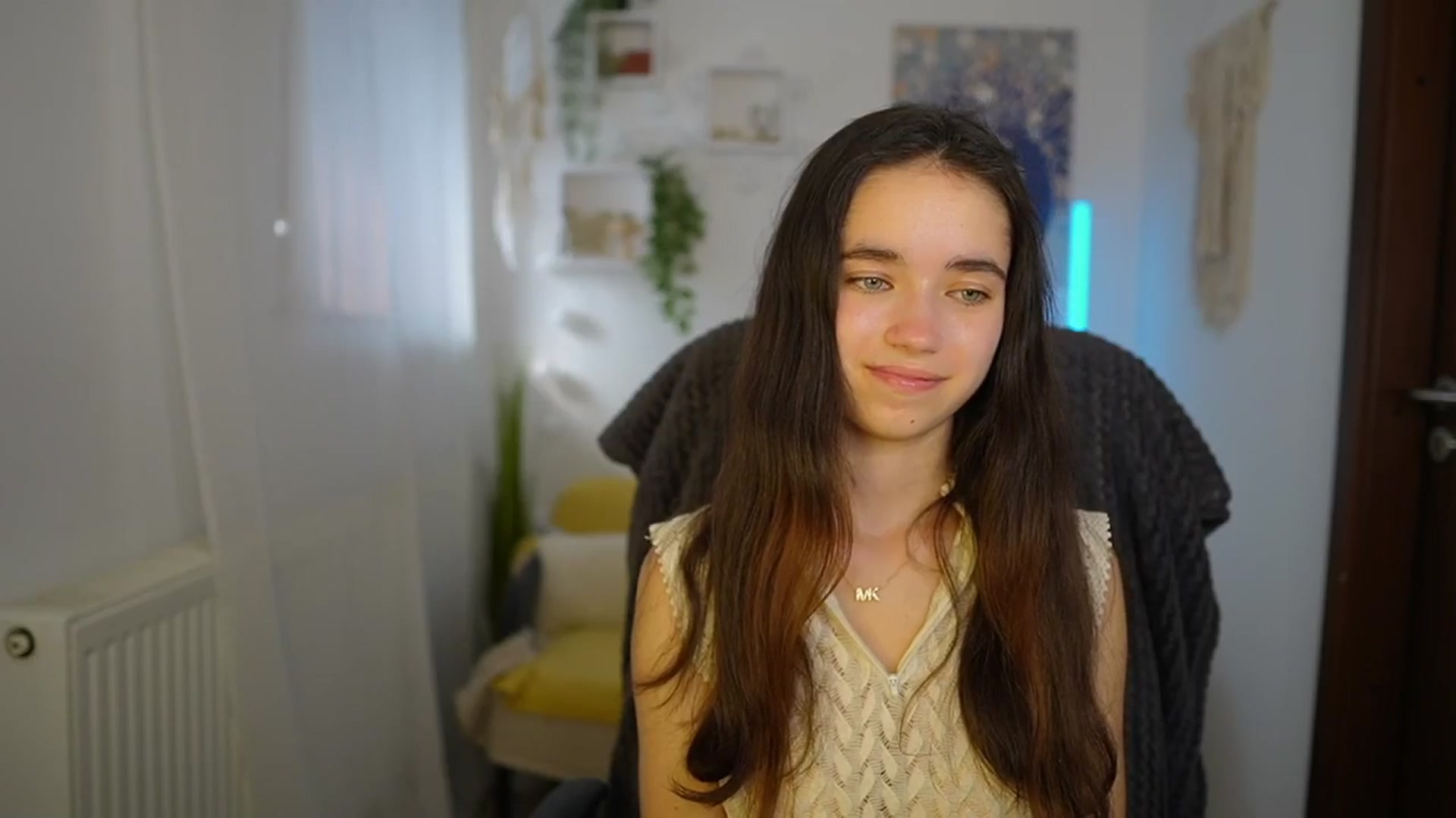 Gallery image thumbnail from Gia_Paige18's myfreecams stream on, 06/16/2024, 15:44 image 10 of 20