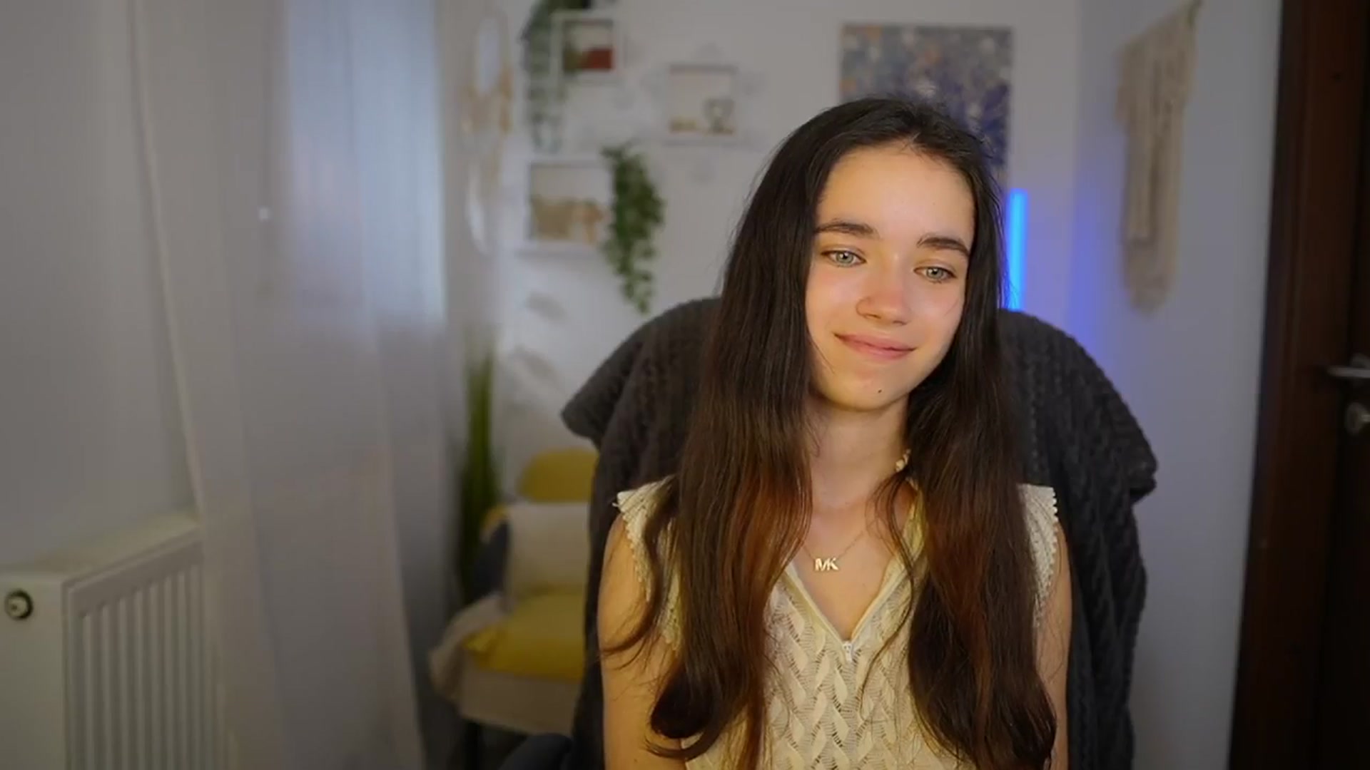 Gallery image thumbnail from Gia_Paige18's myfreecams stream on, 06/16/2024, 15:44 image 8 of 20