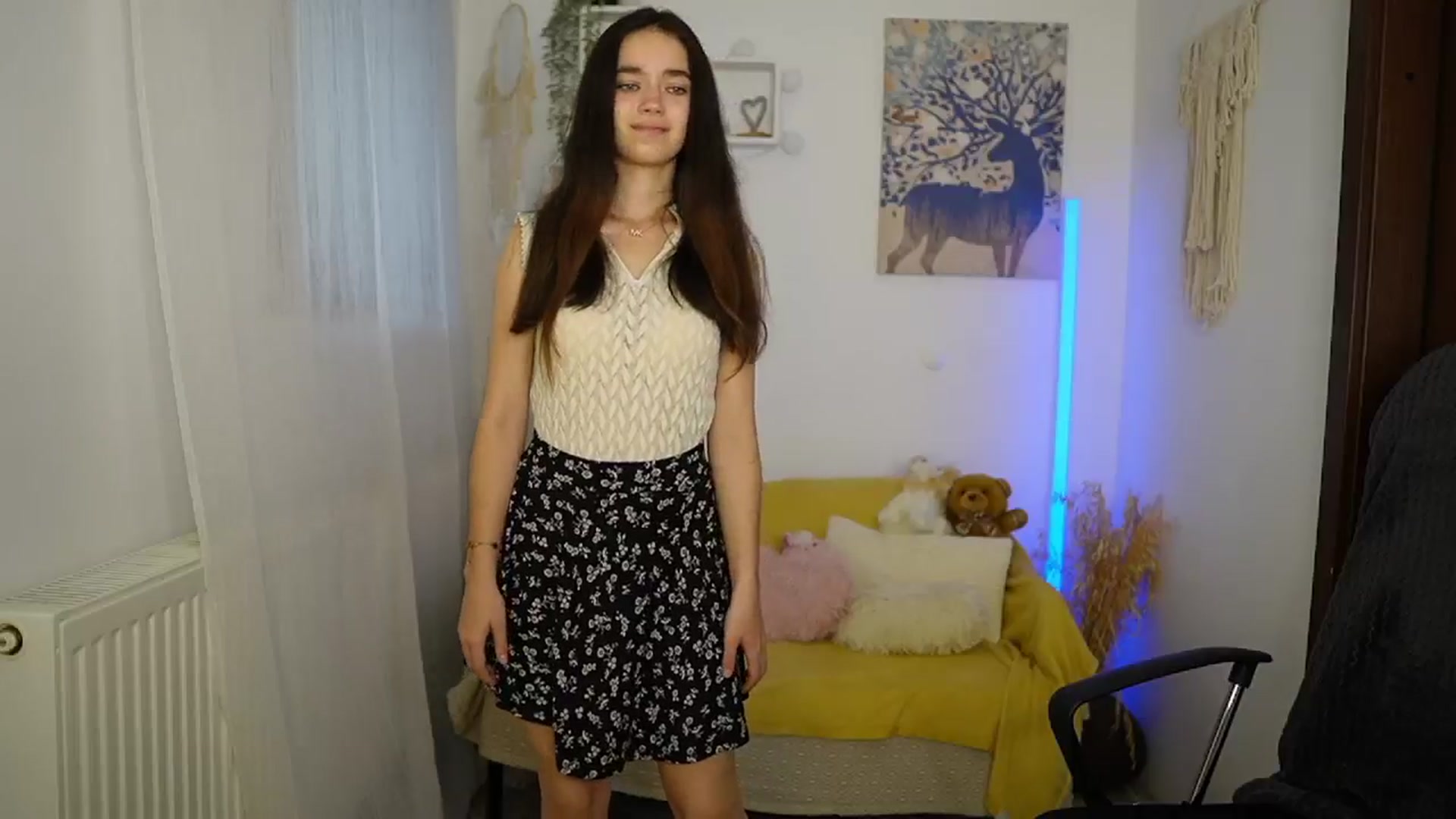 Gallery image thumbnail from Gia_Paige18's myfreecams stream on, 06/16/2024, 16:58 image 6 of 20