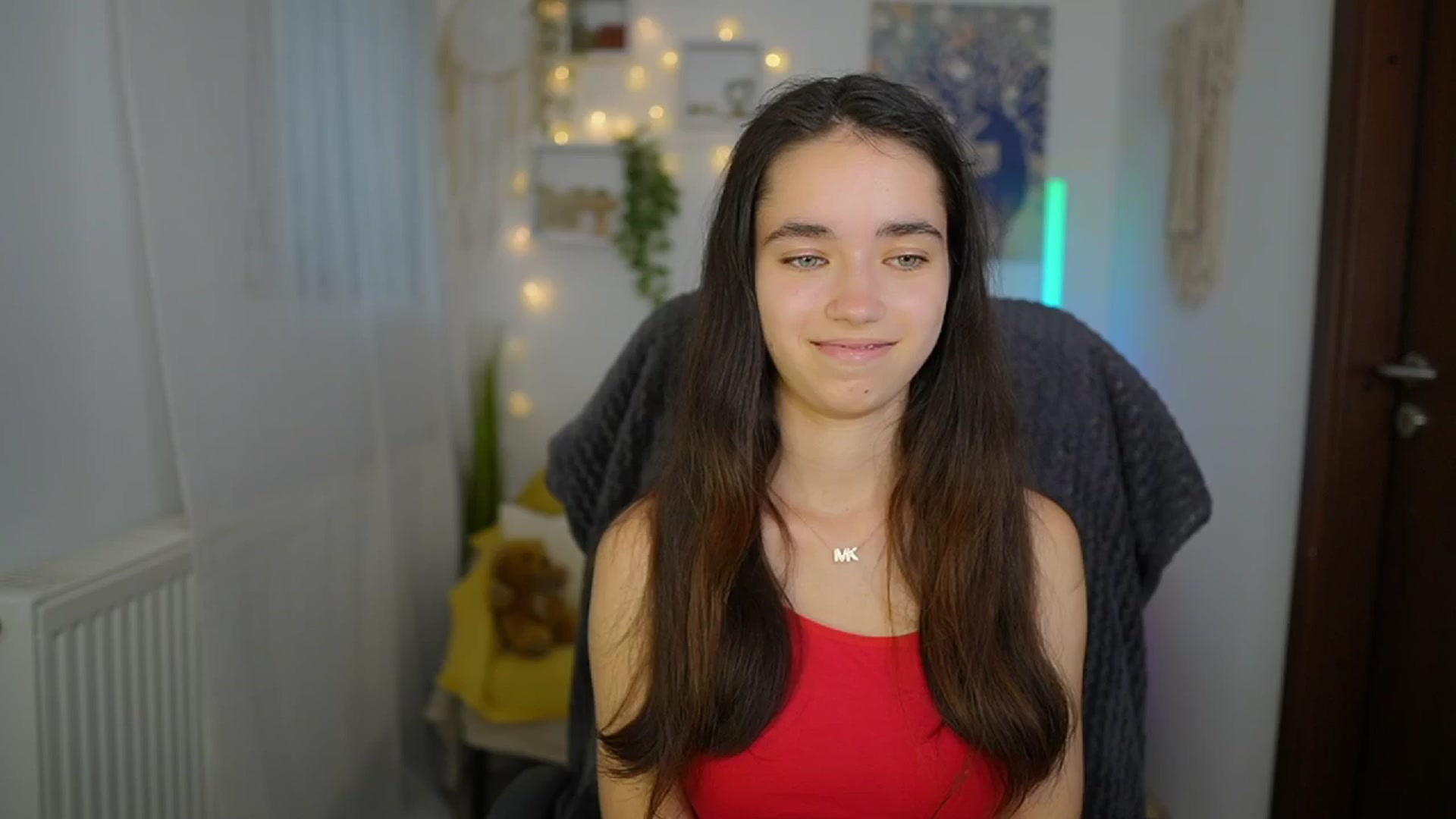 Gallery image thumbnail from Gia_Paige18's myfreecams stream on, 06/17/2024, 13:03 image 10 of 20