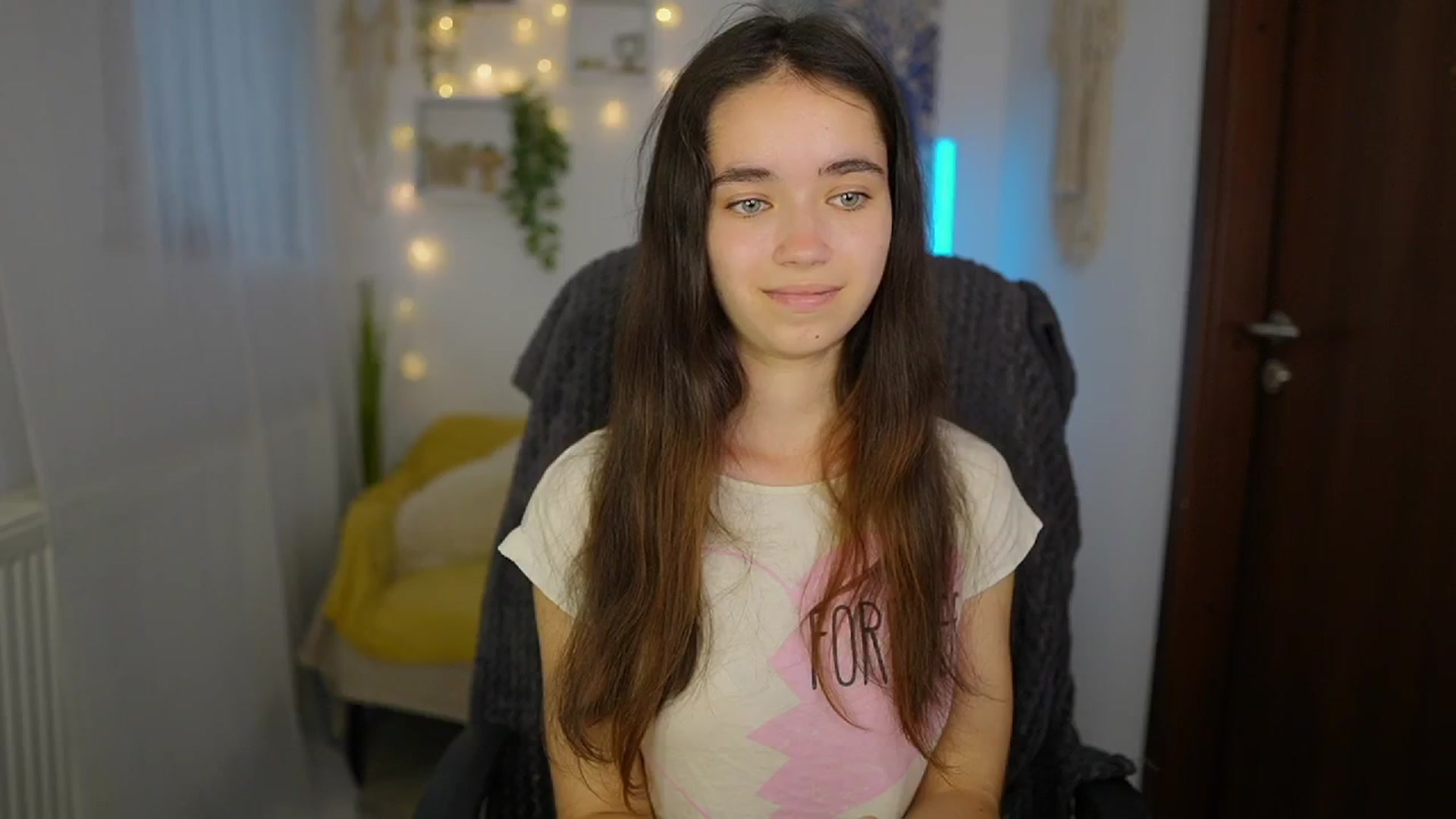 Gallery image thumbnail from Gia_Paige18's myfreecams stream on, 06/19/2024, 09:38 image 13 of 20
