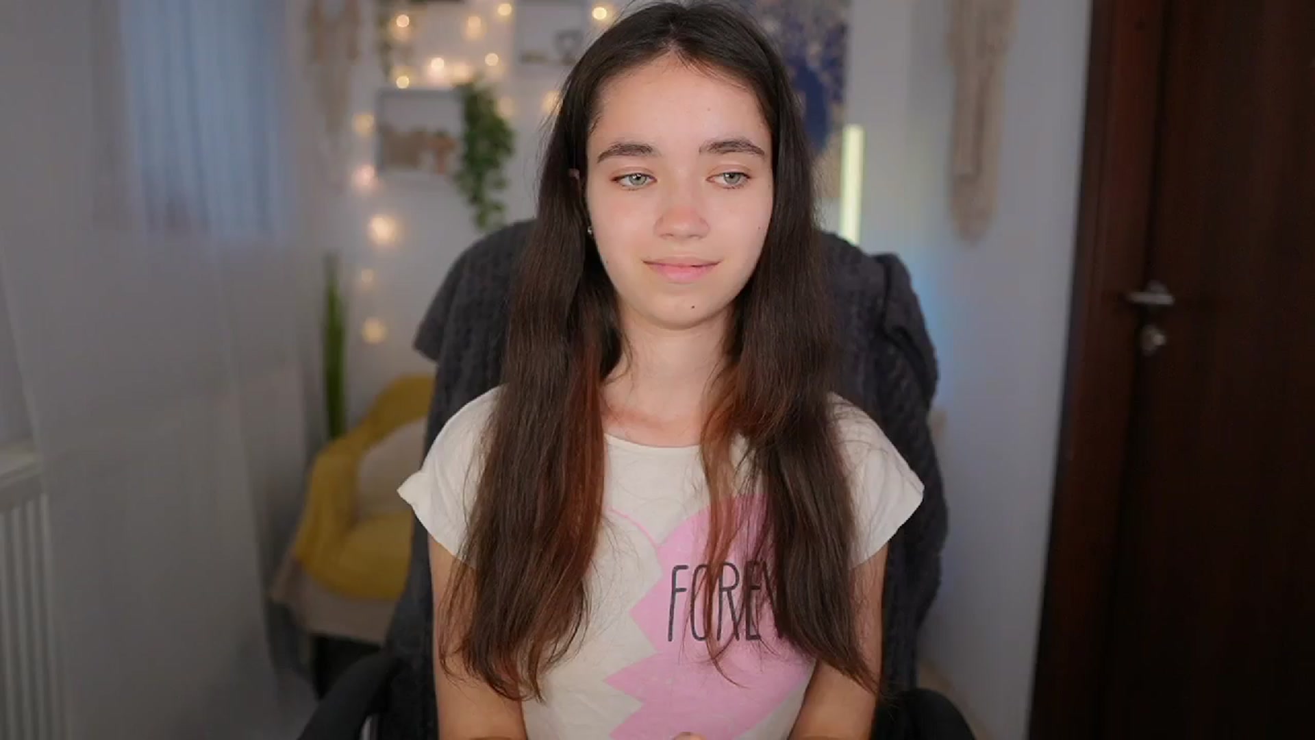 Gallery image thumbnail from Gia_Paige18's myfreecams stream on, 06/19/2024, 10:20 image 18 of 20
