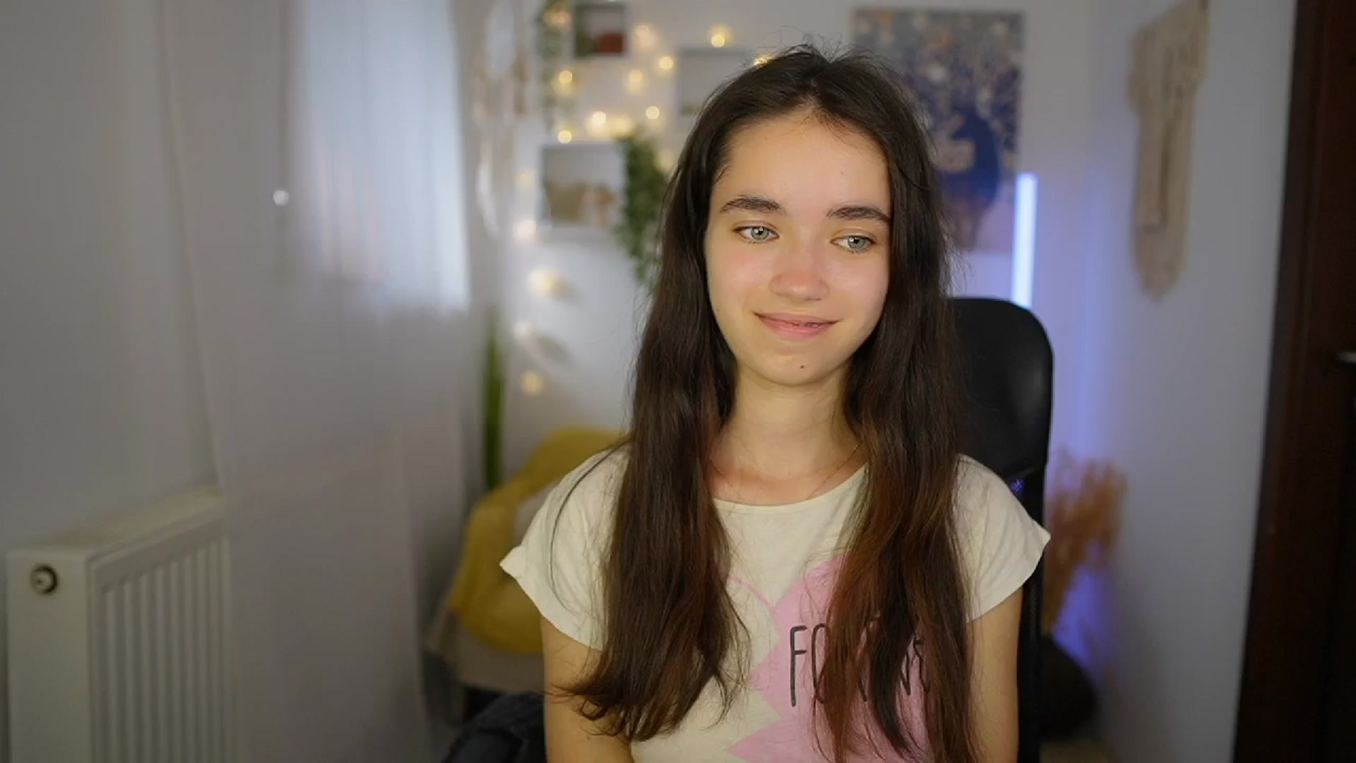 Gallery image thumbnail from Gia_Paige18's myfreecams stream on, 06/19/2024, 15:06 image 4 of 20