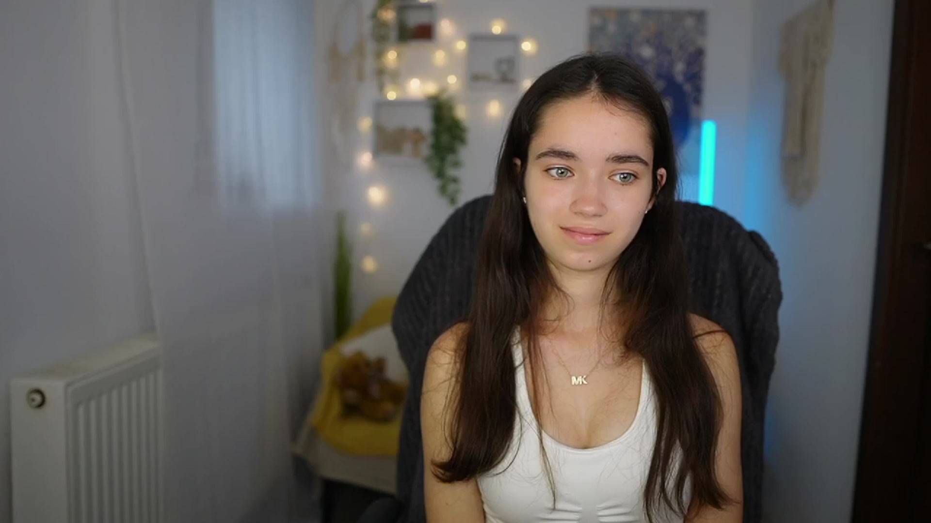 Gallery image thumbnail from Gia_Paige18's myfreecams stream on, 06/20/2024, 11:53 image 11 of 20