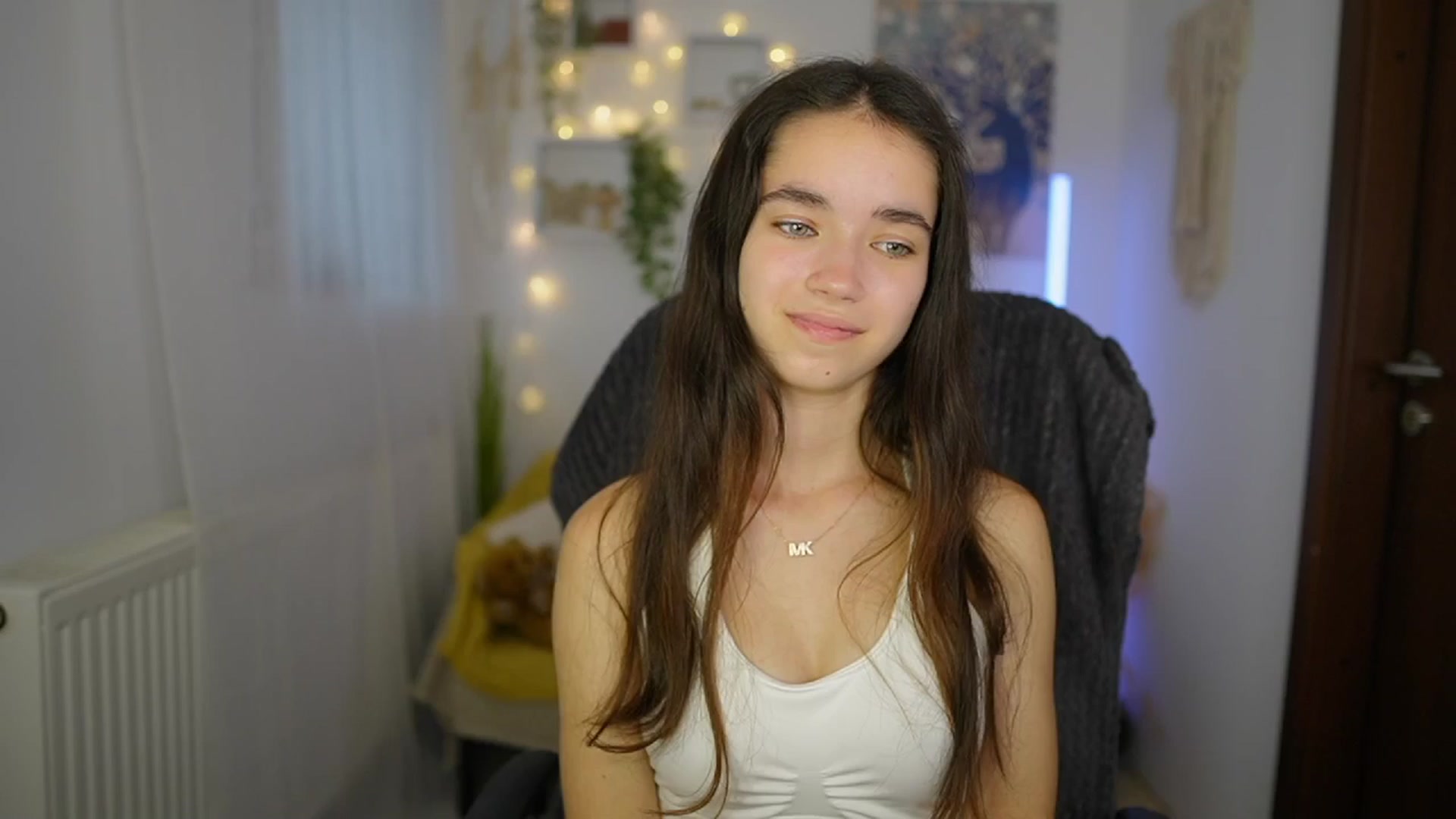 Gallery image thumbnail from Gia_Paige18's myfreecams stream on, 06/20/2024, 12:32 image 7 of 20