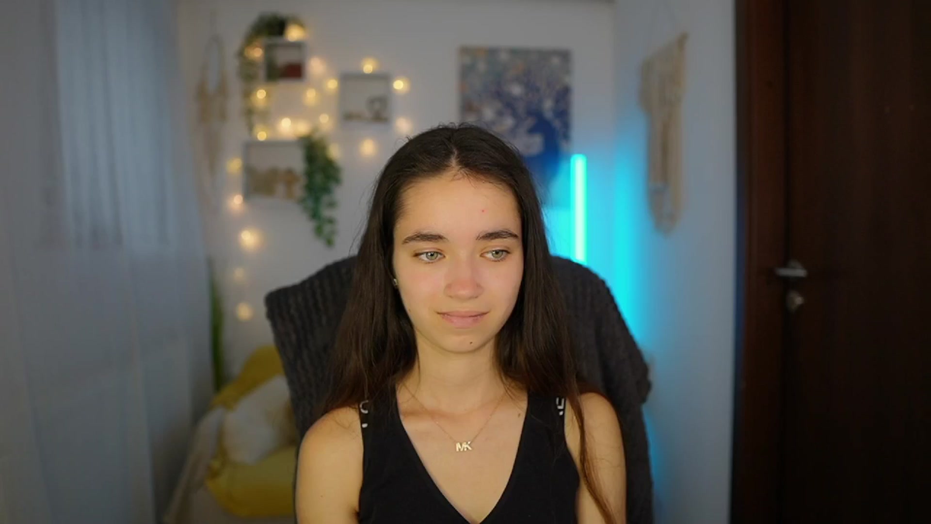 Gallery image thumbnail from Gia_Paige18's myfreecams stream on, 06/21/2024, 10:24 image 4 of 20