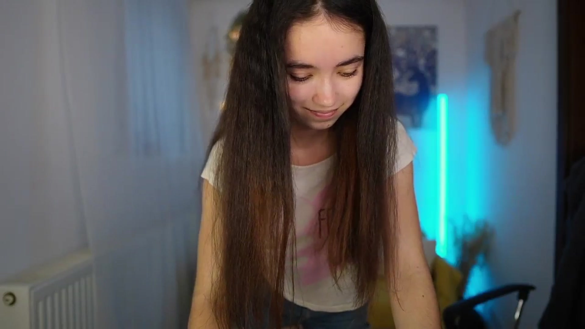 Gallery image thumbnail from Gia_Paige18's myfreecams stream on, 06/24/2024, 08:25 image 2 of 20