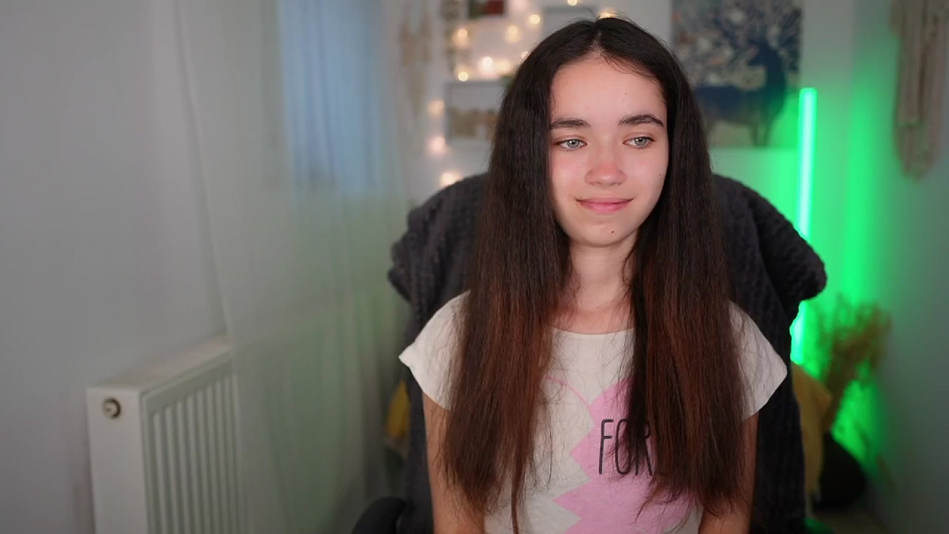 Gallery image thumbnail from Gia_Paige18's myfreecams stream on, 06/24/2024, 12:11 image 13 of 20