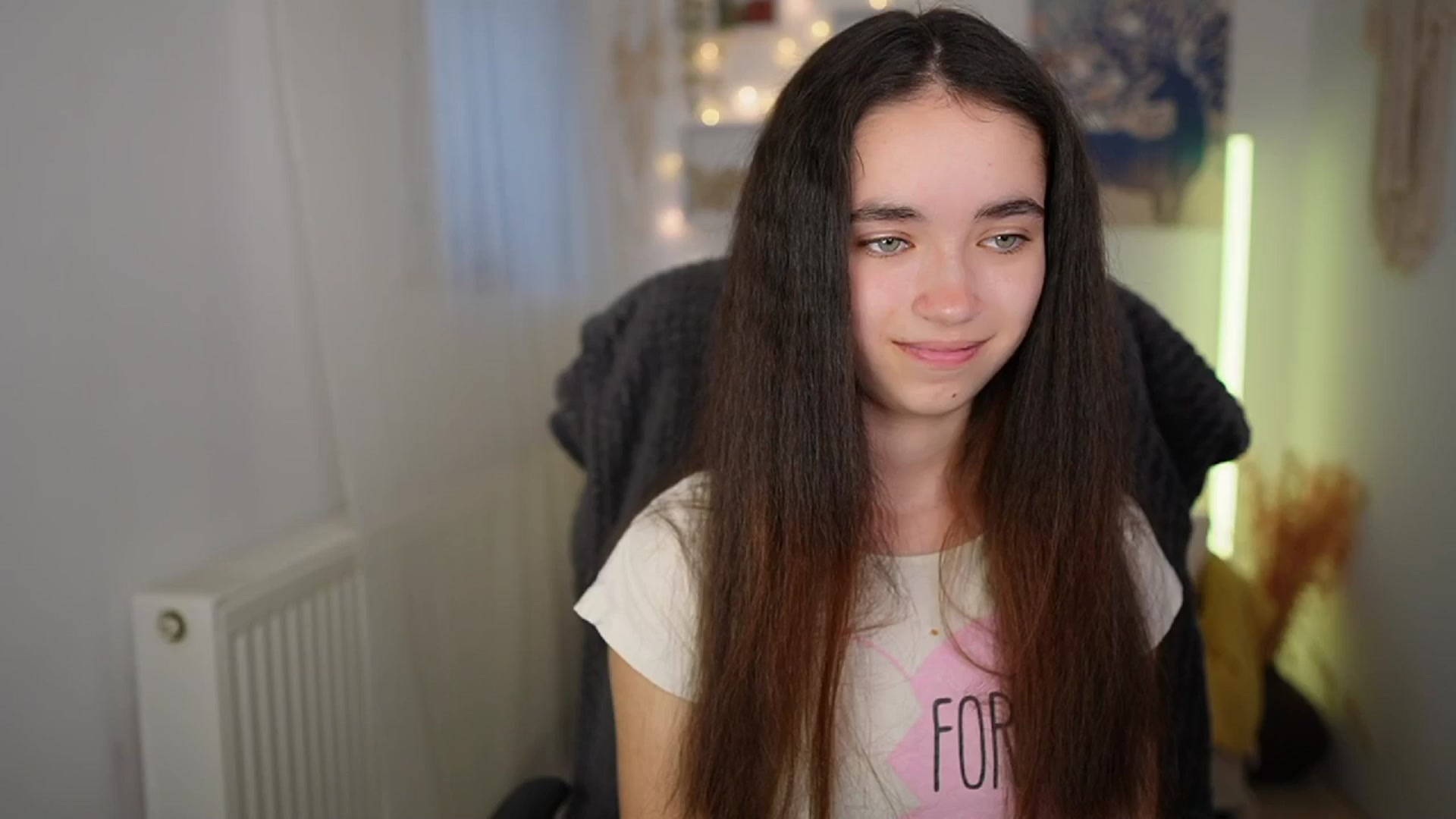 Gallery image thumbnail from Gia_Paige18's myfreecams stream on, 06/24/2024, 12:11 image 8 of 20
