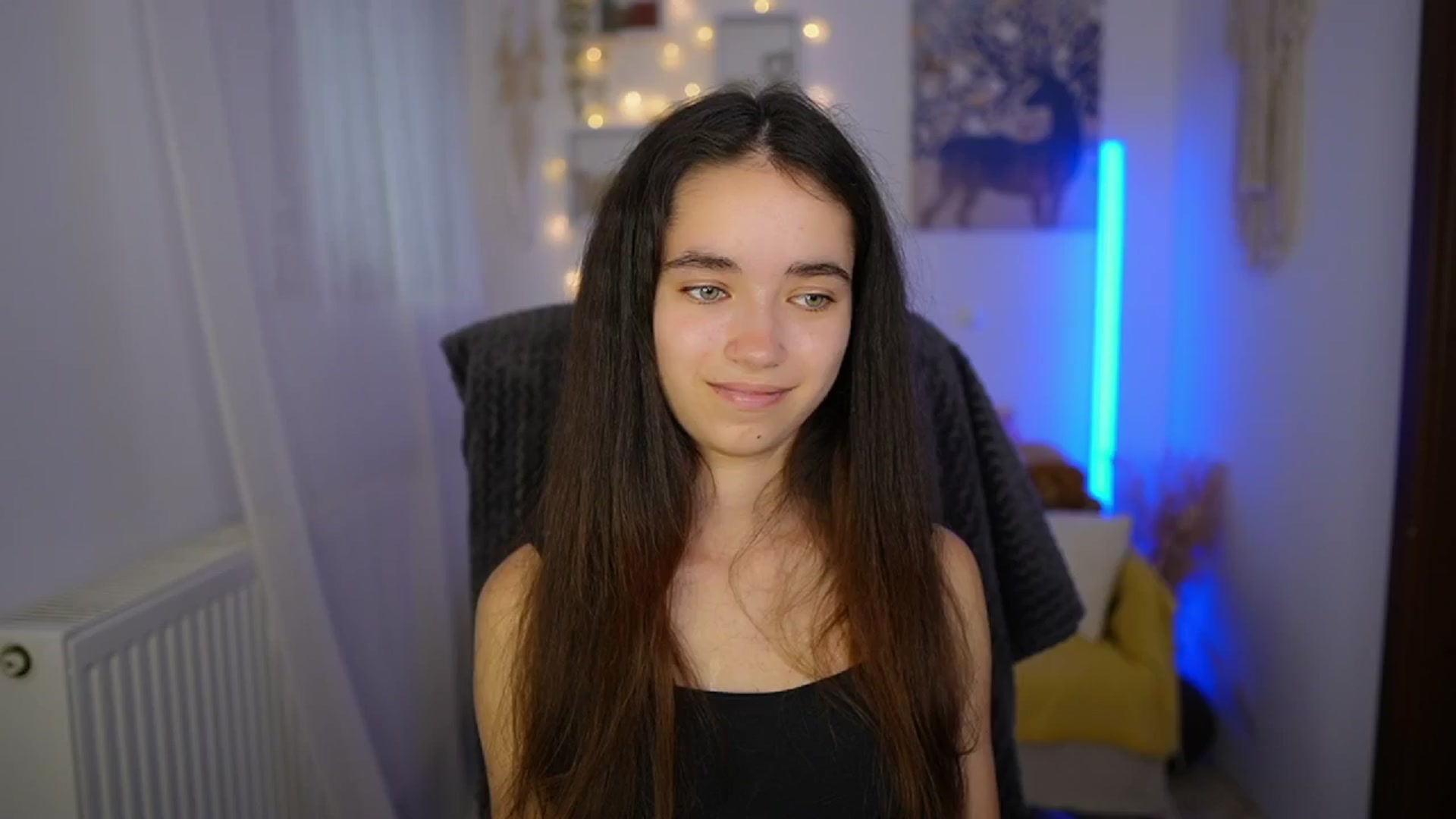 Gallery image thumbnail from Gia_Paige18's myfreecams stream on, 06/25/2024, 11:11 image 16 of 20
