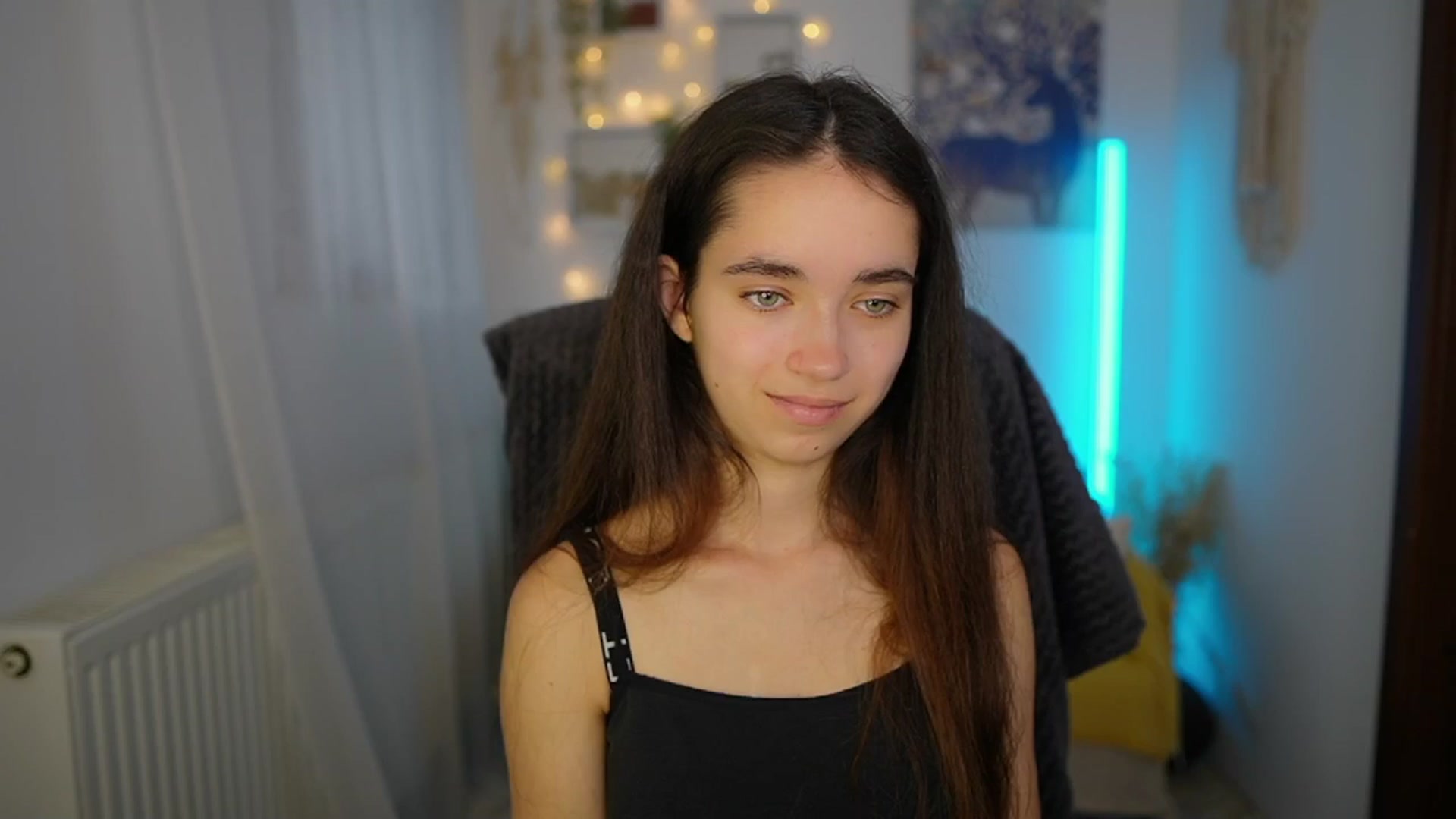 Gallery image thumbnail from Gia_Paige18's myfreecams stream on, 06/25/2024, 11:11 image 4 of 20