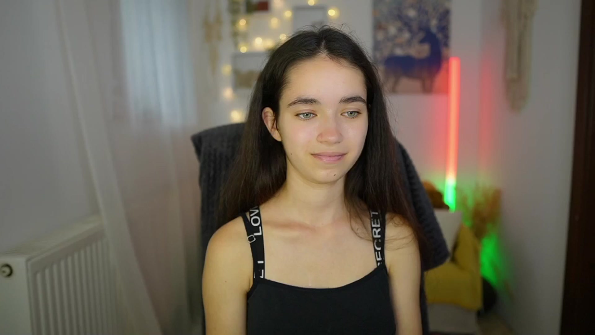 Gallery image thumbnail from Gia_Paige18's myfreecams stream on, 06/25/2024, 11:48 image 13 of 20