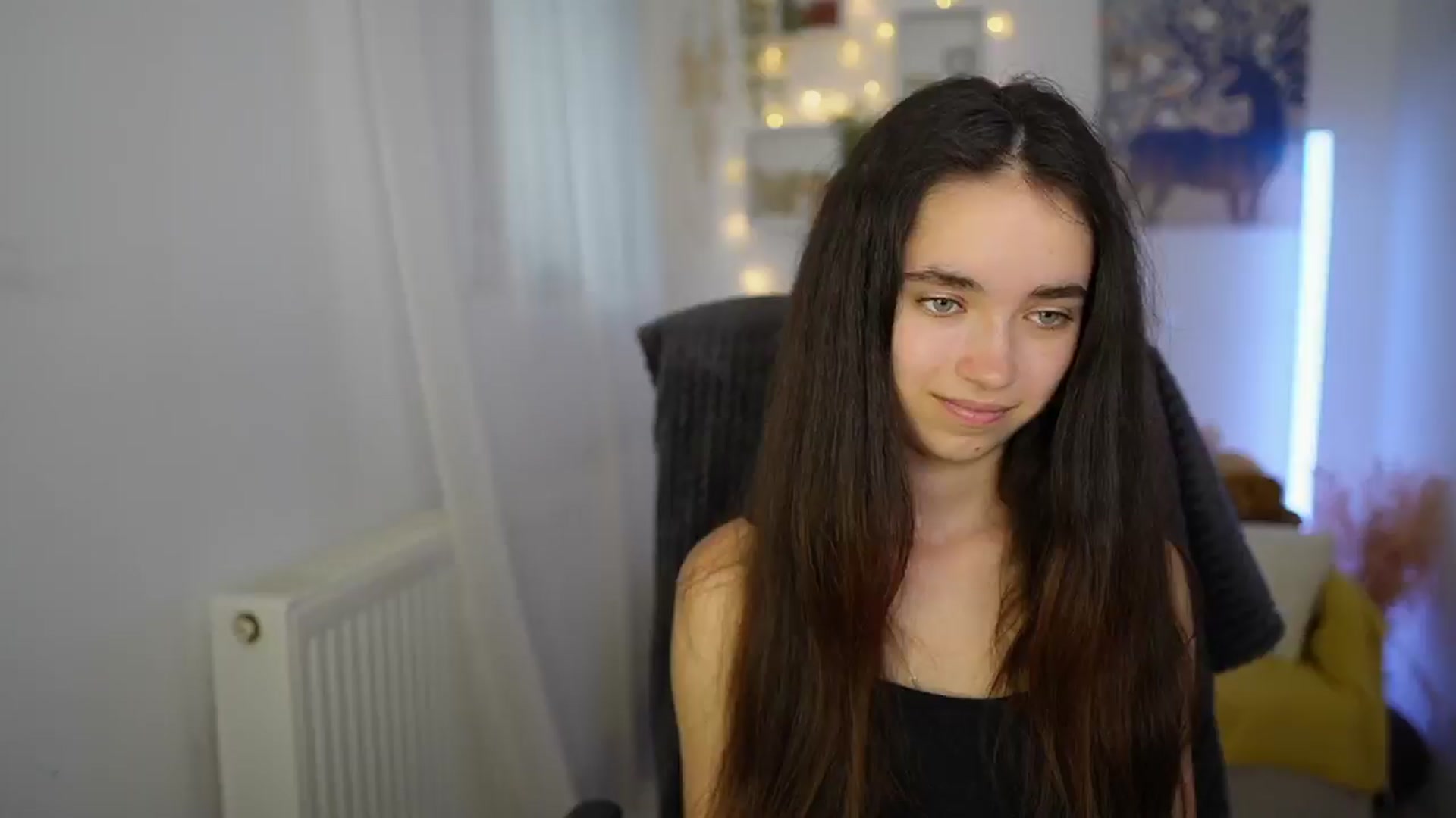 Gallery image thumbnail from Gia_Paige18's myfreecams stream on, 06/25/2024, 12:19 image 9 of 20