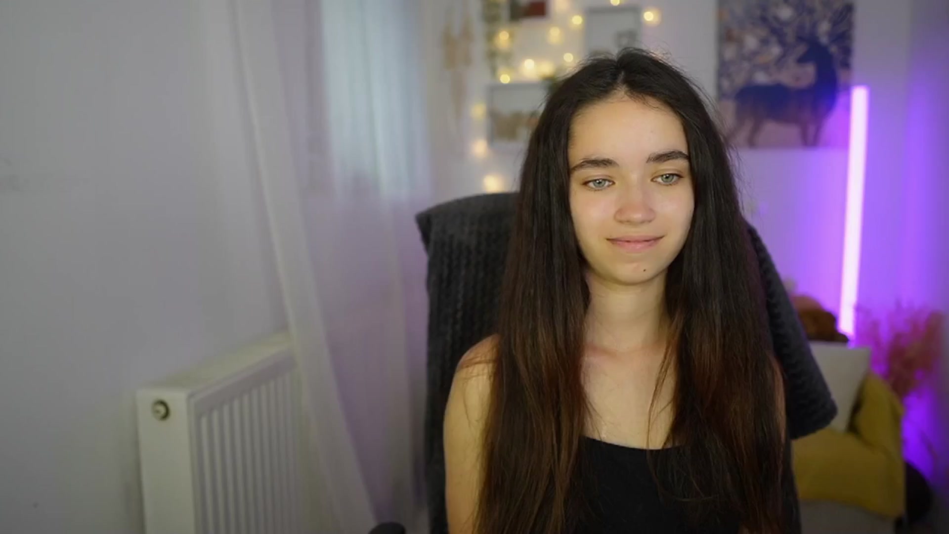 Gallery image thumbnail from Gia_Paige18's myfreecams stream on, 06/25/2024, 12:19 image 4 of 20