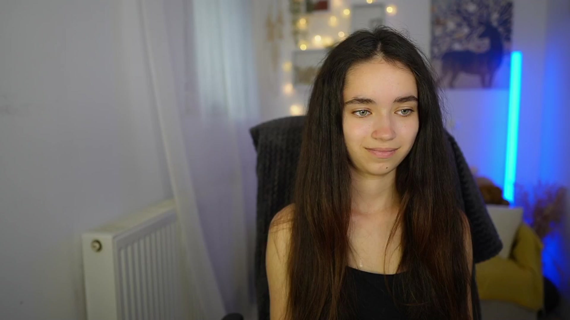 Gallery image thumbnail from Gia_Paige18's myfreecams stream on, 06/25/2024, 12:19 image 1 of 20