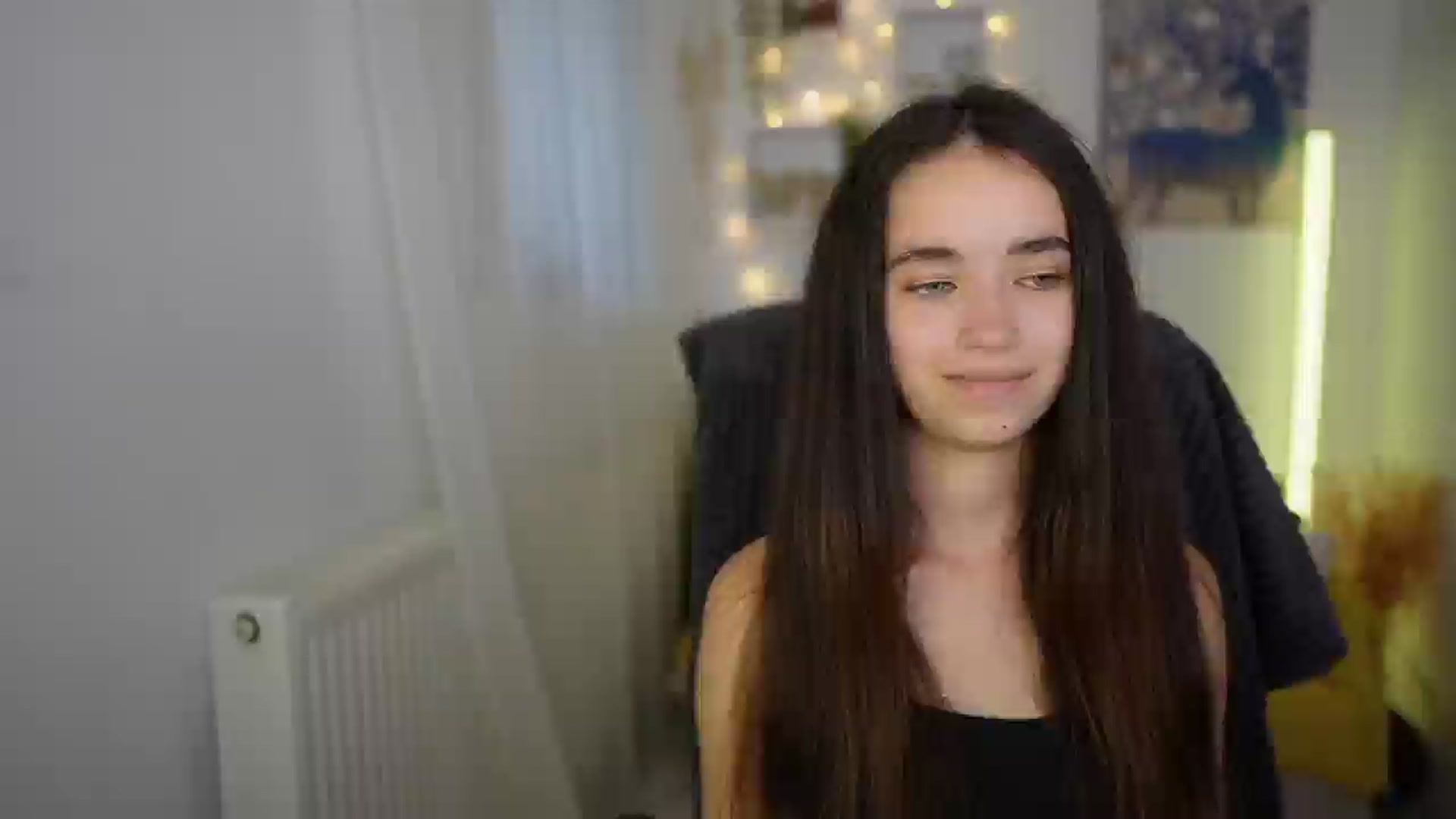 Gallery image thumbnail from Gia_Paige18's myfreecams stream on, 06/25/2024, 12:44 image 16 of 20