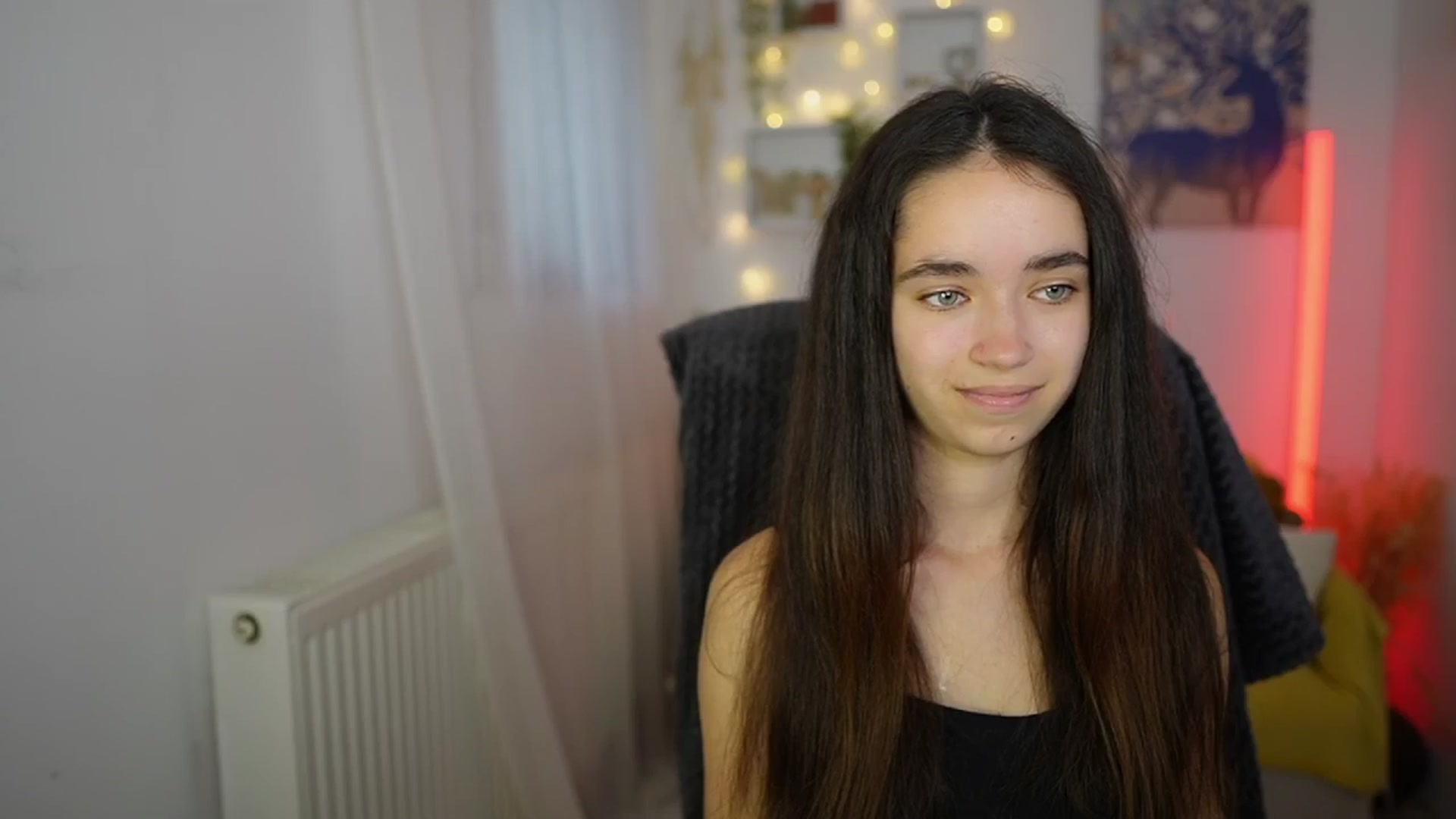 Gallery image thumbnail from Gia_Paige18's myfreecams stream on, 06/25/2024, 12:44 image 5 of 20