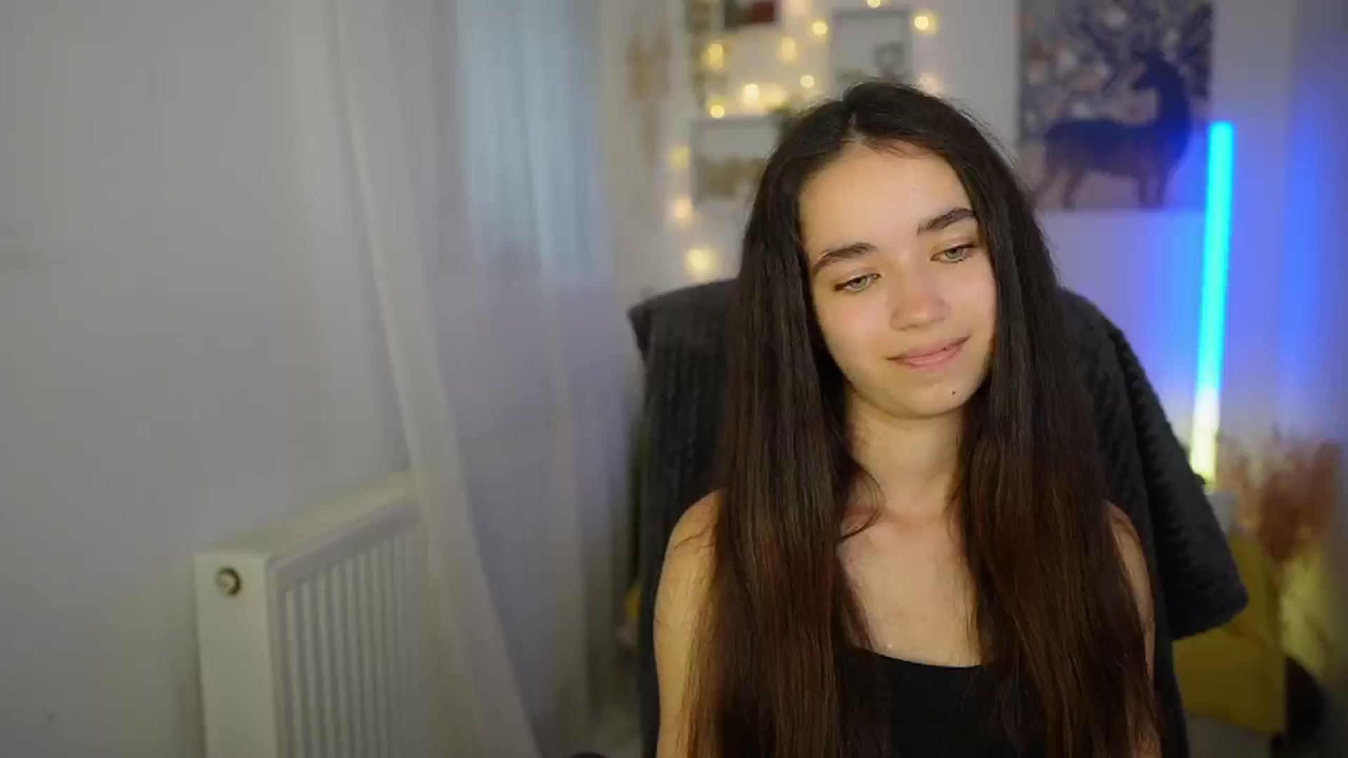 Gallery image thumbnail from Gia_Paige18's myfreecams stream on, 06/25/2024, 12:44 image 19 of 20