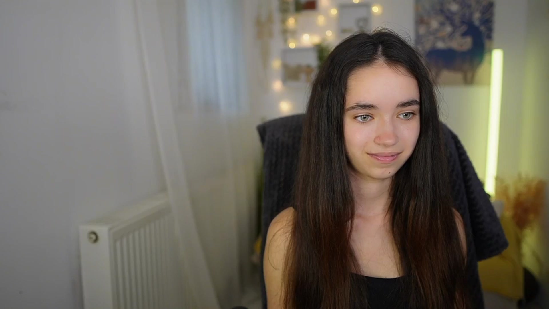 Gallery image thumbnail from Gia_Paige18's myfreecams stream on, 06/25/2024, 12:44 image 10 of 20