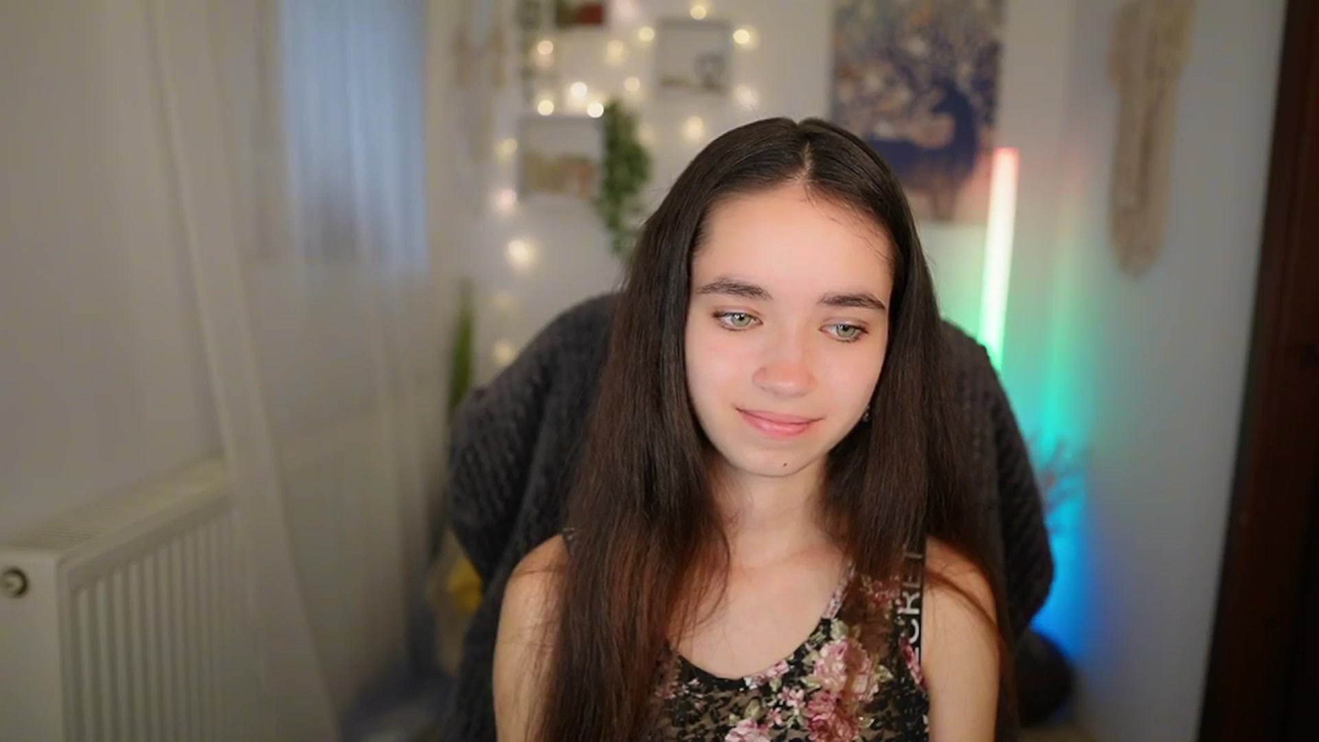 Gallery image thumbnail from Gia_Paige18's myfreecams stream on, 06/27/2024, 08:41 image 5 of 20
